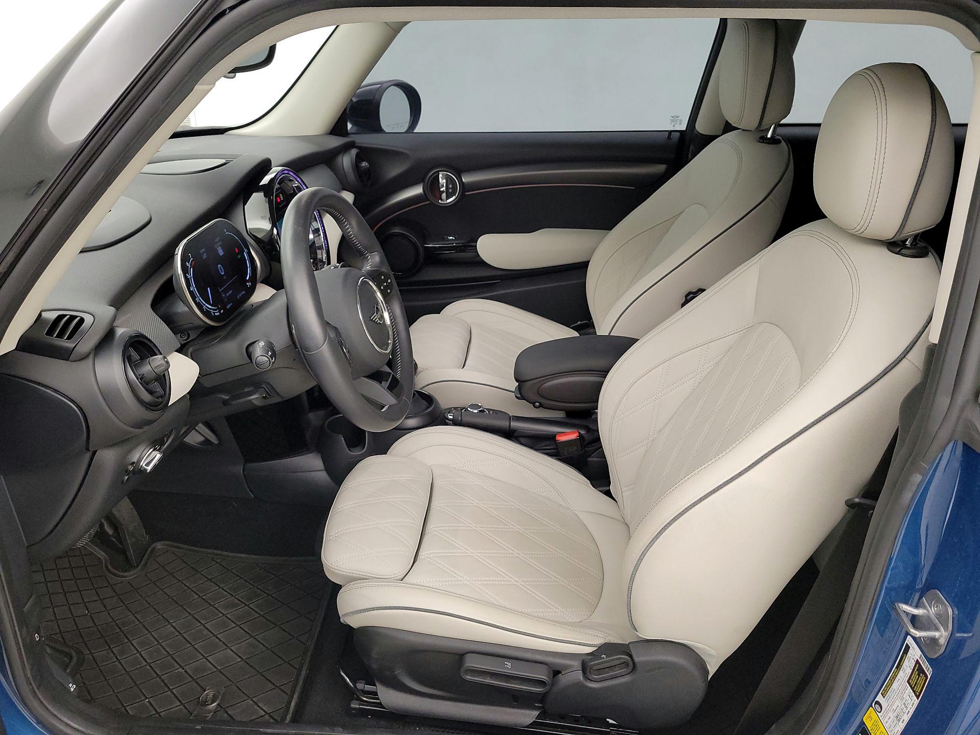 Thumbnail: 2024 MINI Cooper Hardtop - 11