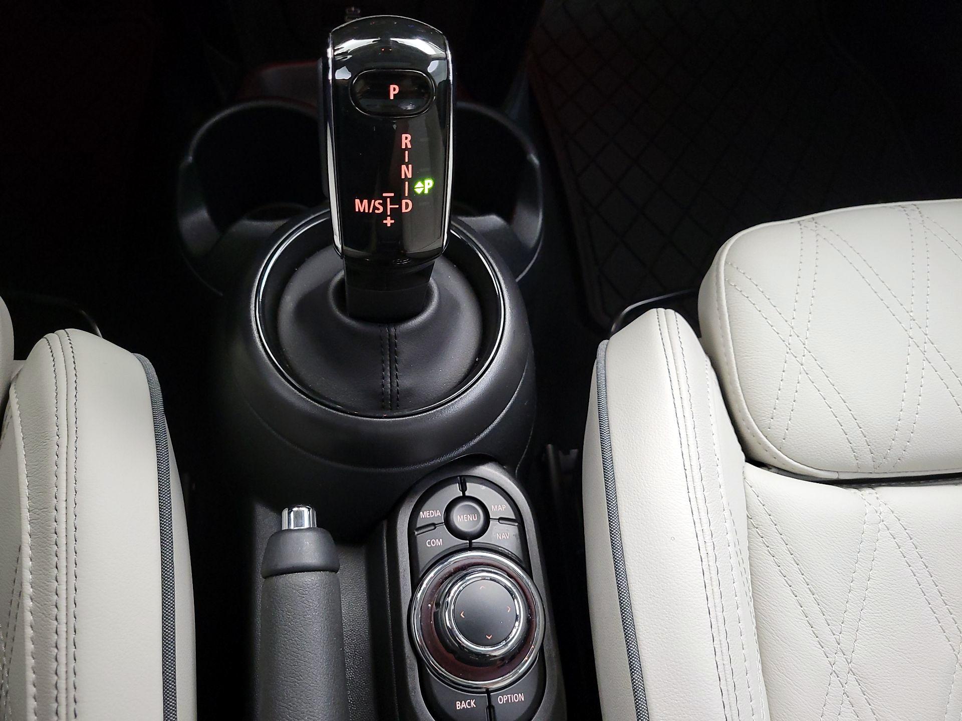 Thumbnail: 2024 MINI Cooper Hardtop - 18