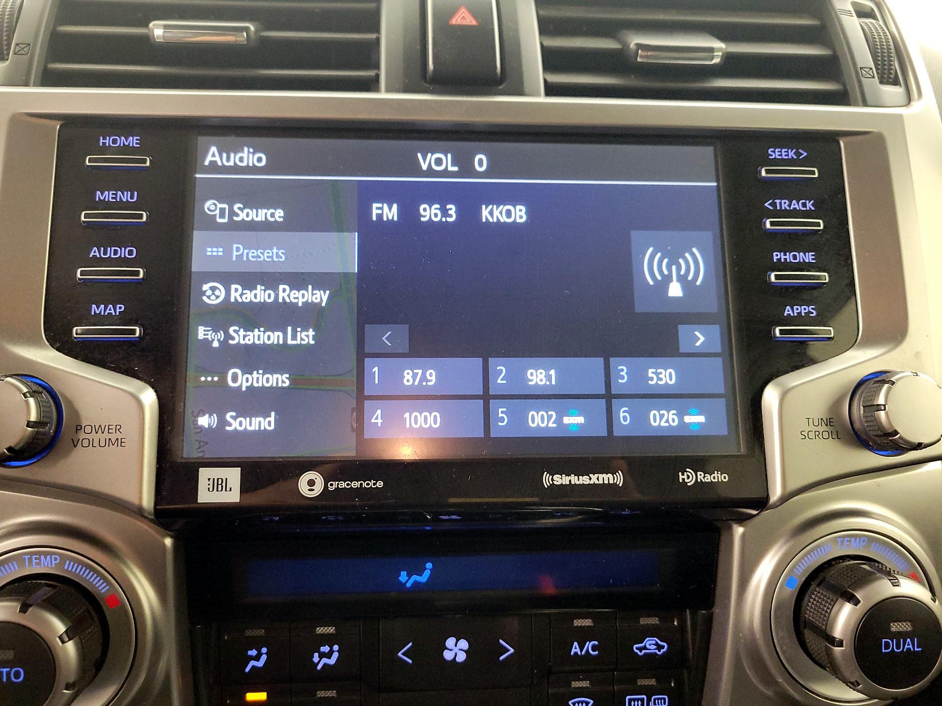 Thumbnail: 2020 Toyota 4Runner - 16