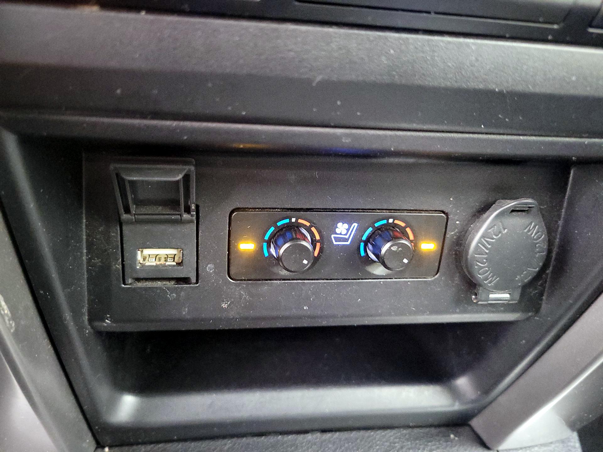 Thumbnail: 2020 Toyota 4Runner - 19