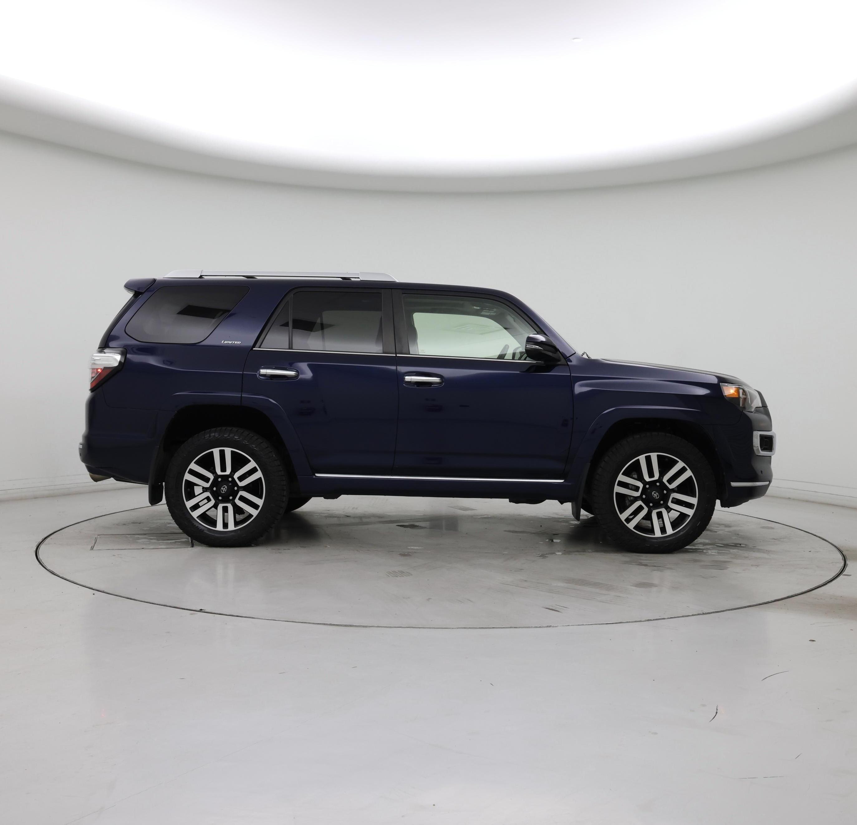 Thumbnail: 2020 Toyota 4Runner - 7