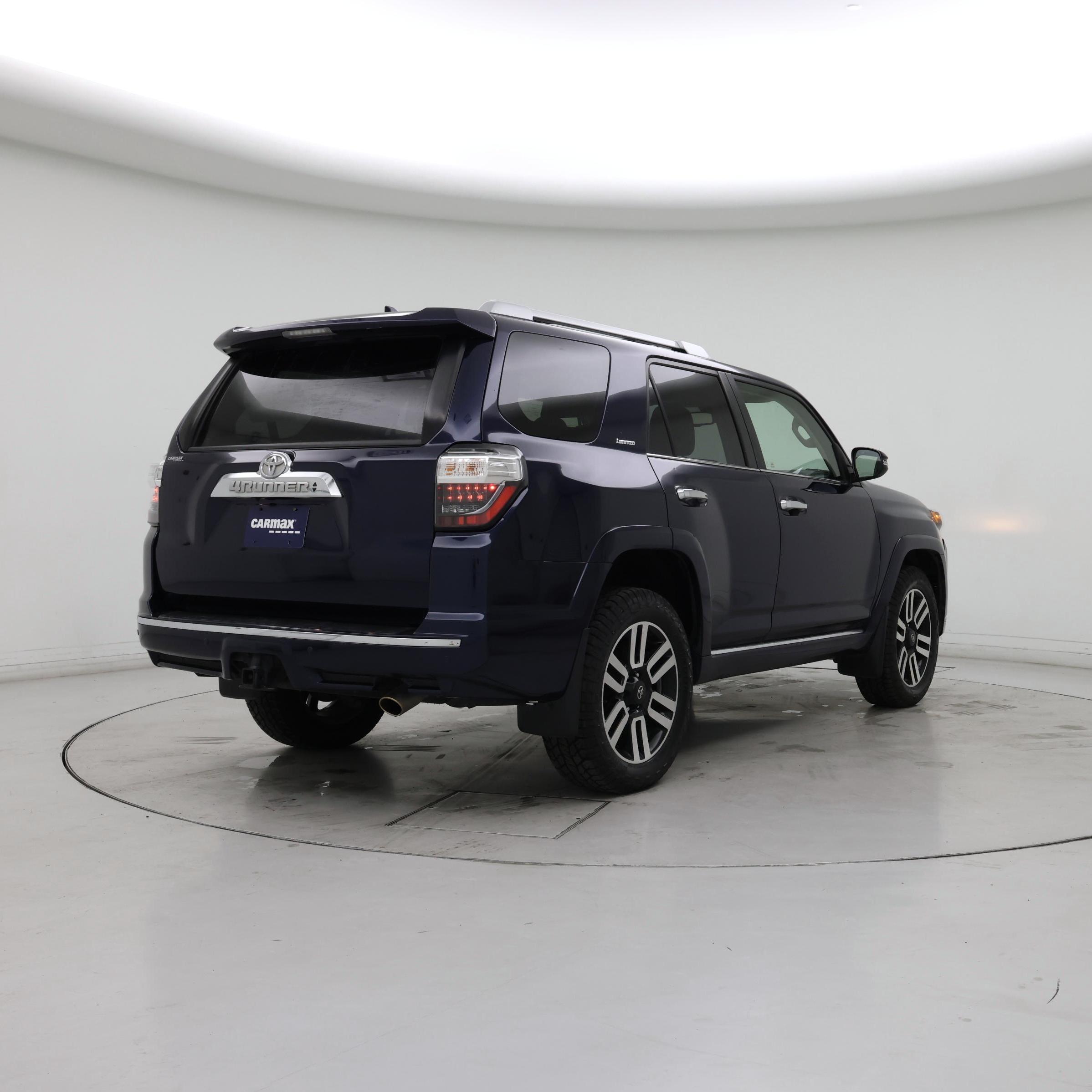 Thumbnail: 2020 Toyota 4Runner - 8