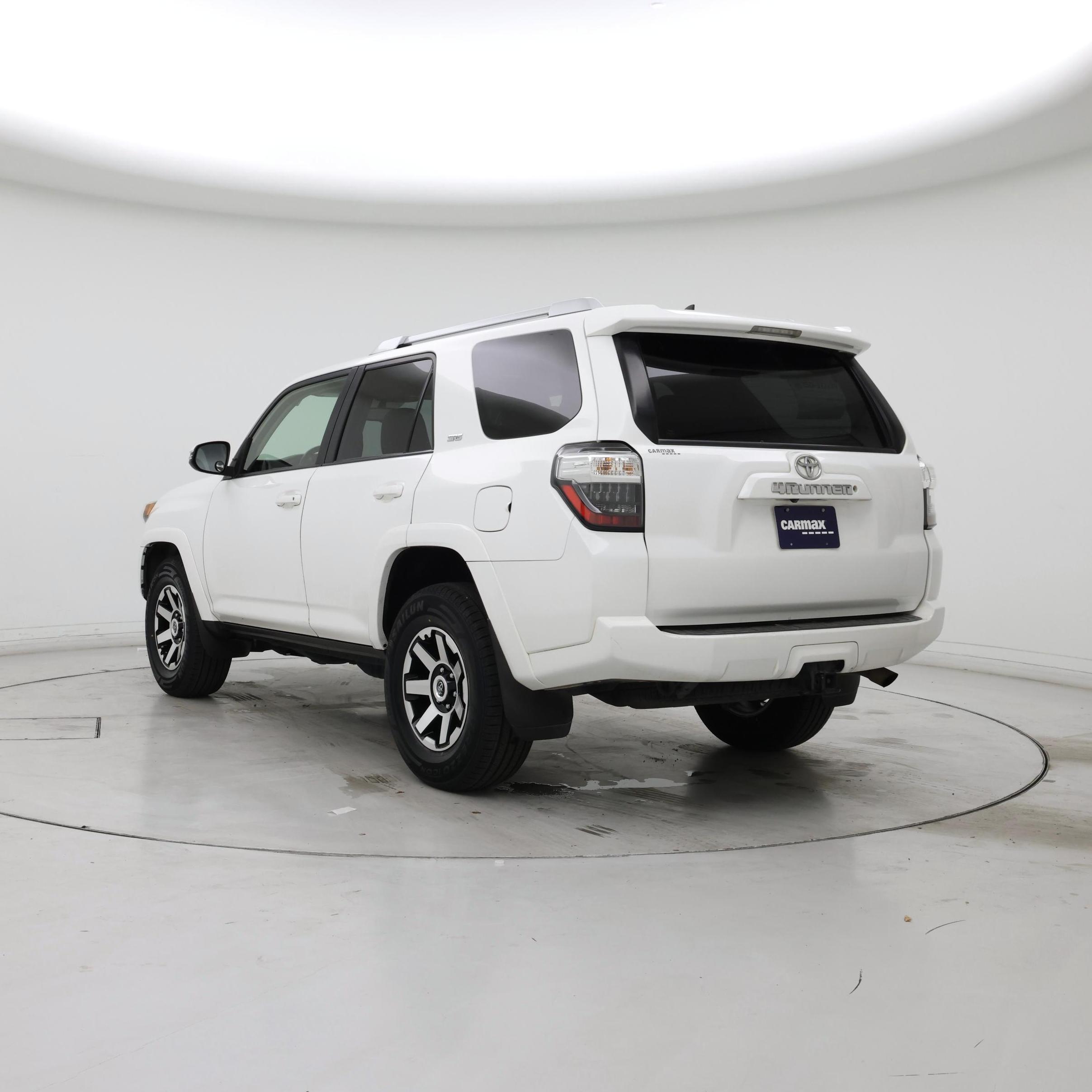 Thumbnail: 2014 Toyota 4Runner - 2