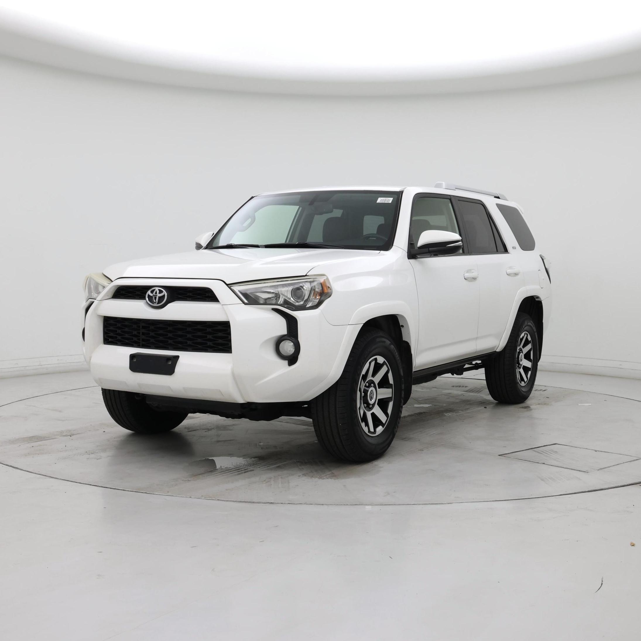 Thumbnail: 2014 Toyota 4Runner - 4