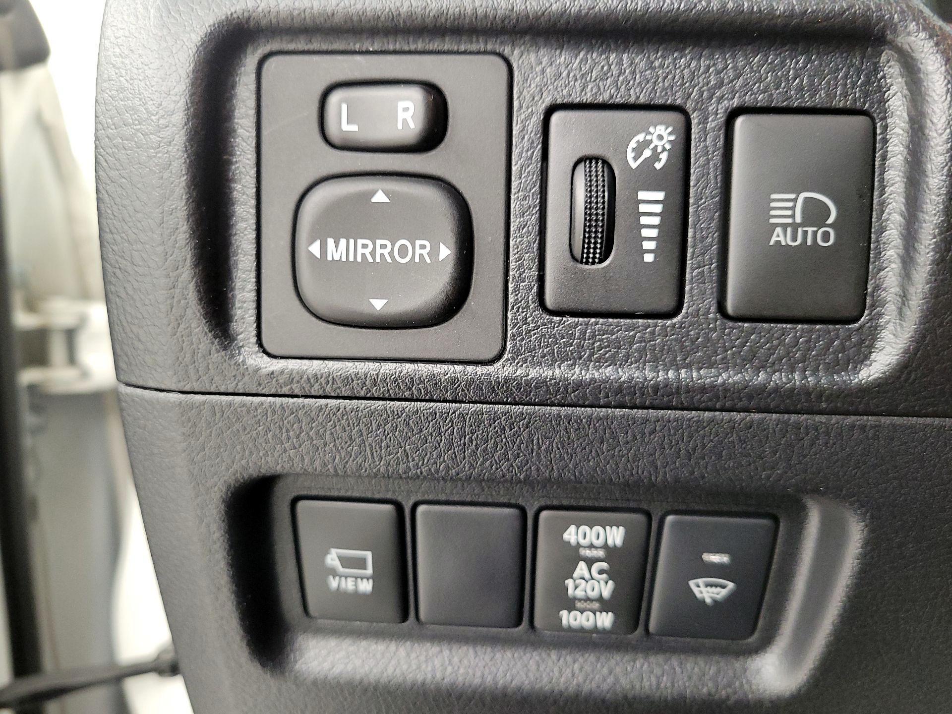 Thumbnail: 2023 Toyota 4Runner - 13