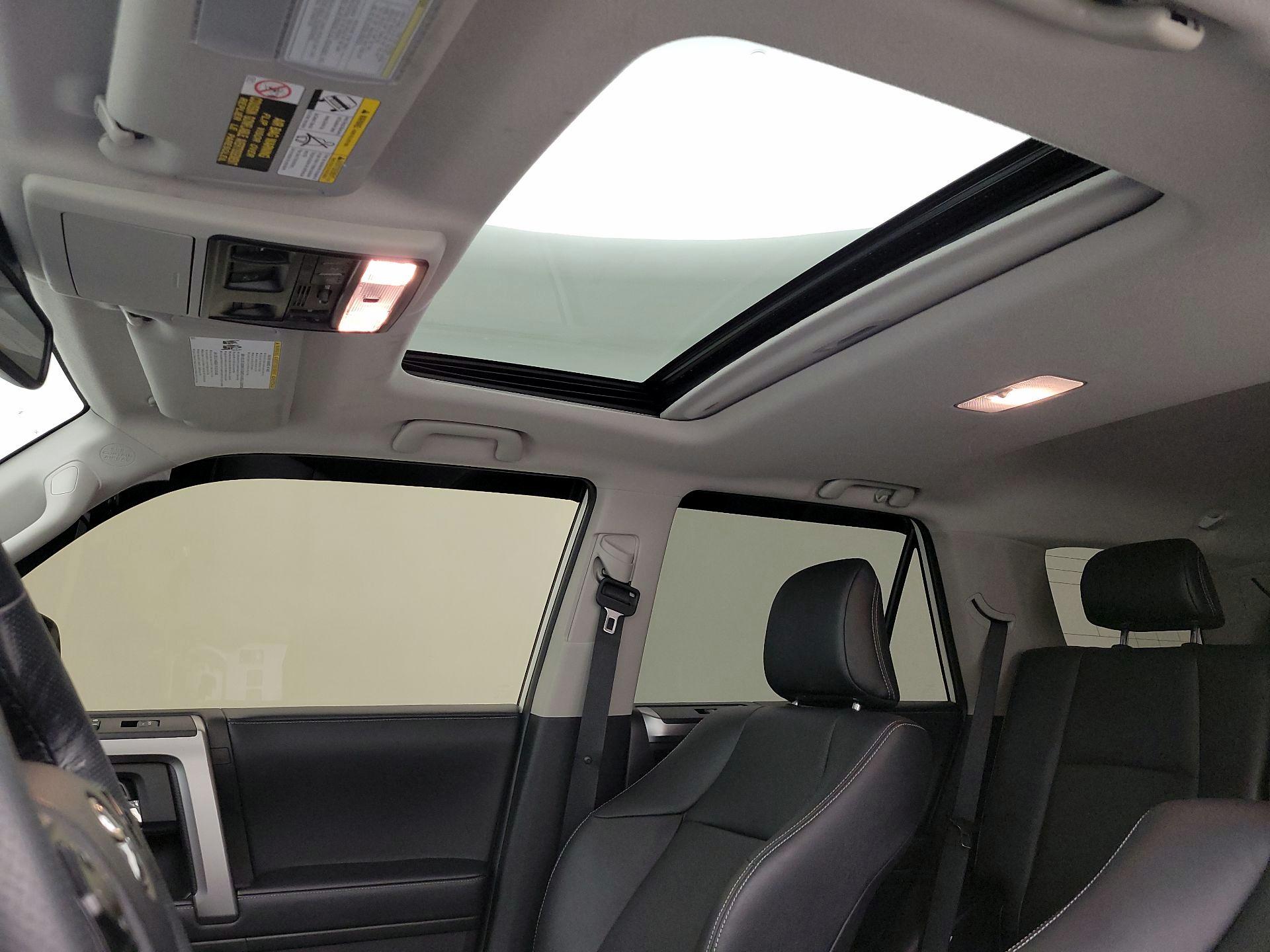 Thumbnail: 2023 Toyota 4Runner - 20