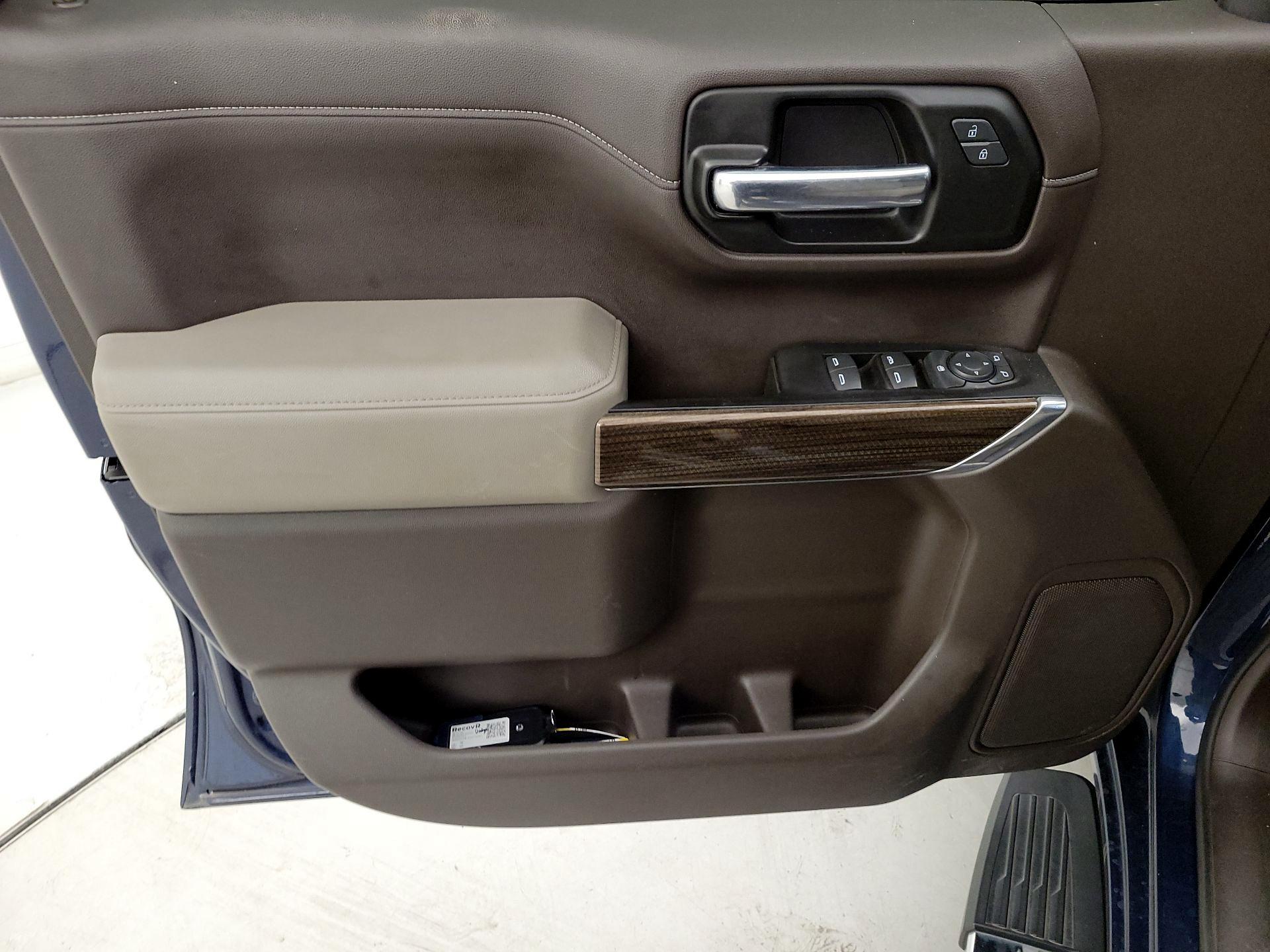 Thumbnail: 2020 Chevrolet Silverado 1500 - 12