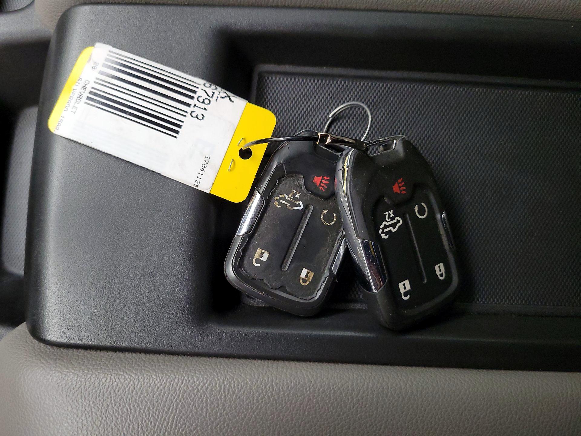 Thumbnail: 2020 Chevrolet Silverado 1500 - 18