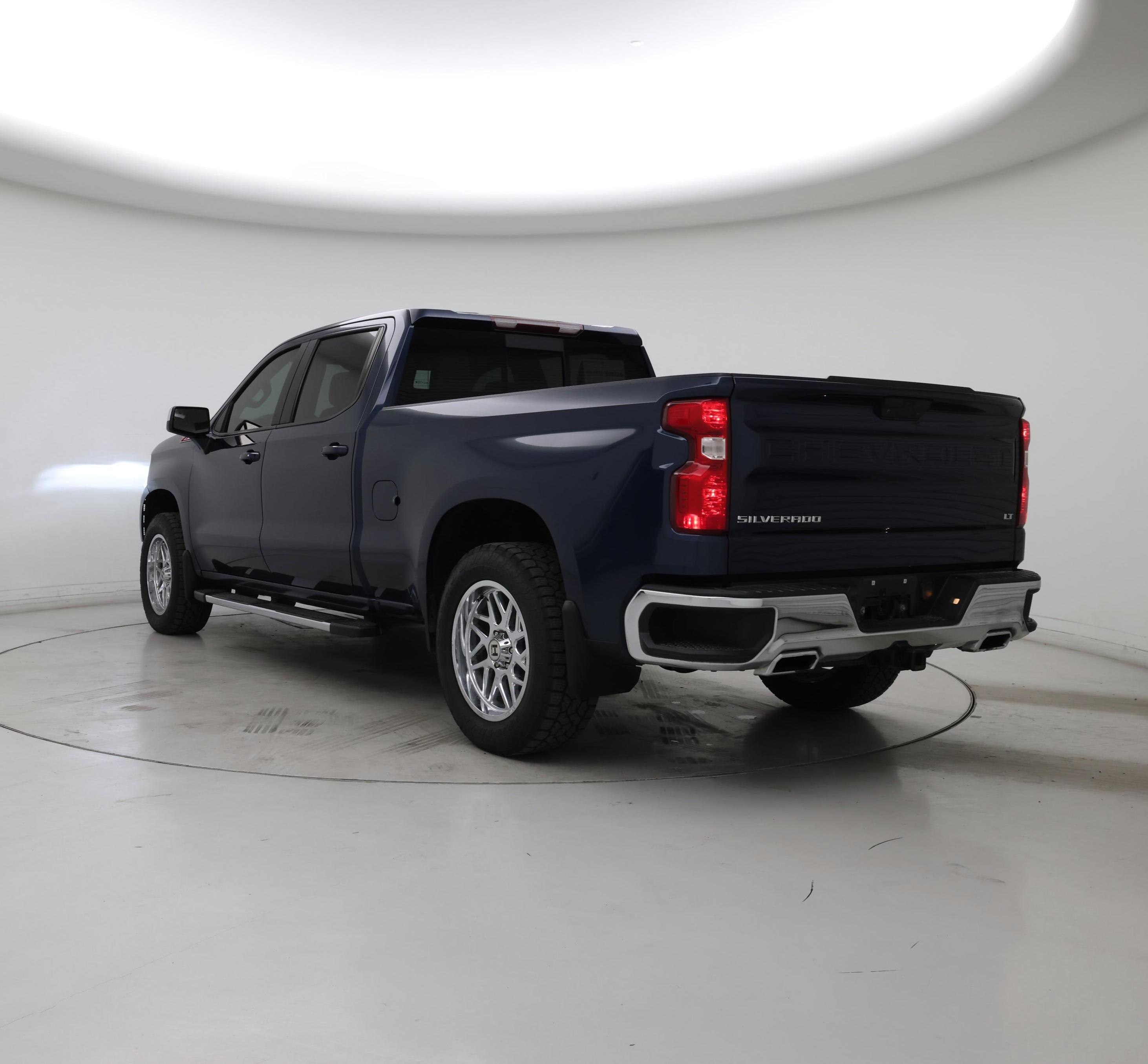 Thumbnail: 2020 Chevrolet Silverado 1500 - 2