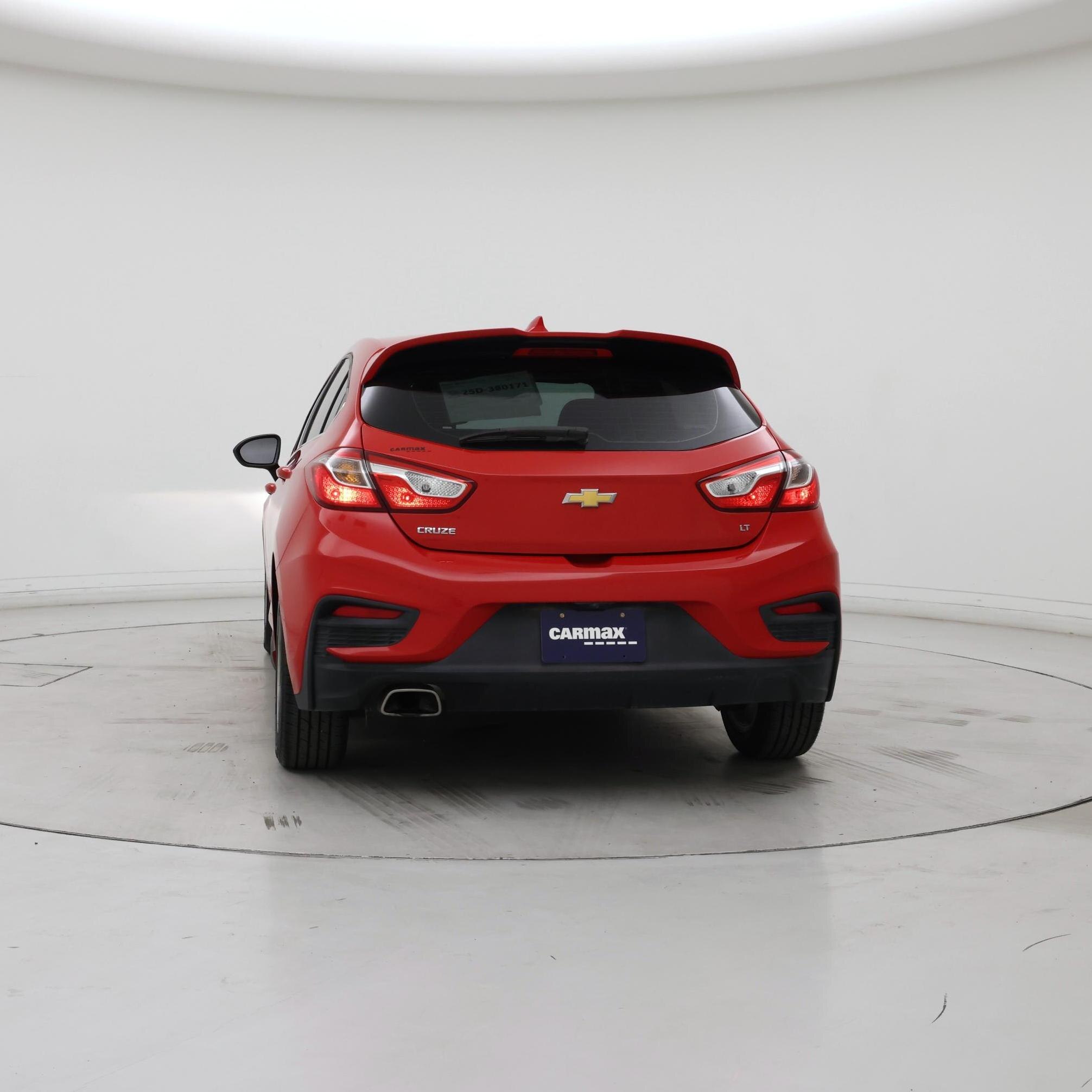 Thumbnail: 2018 Chevrolet Cruze - 6