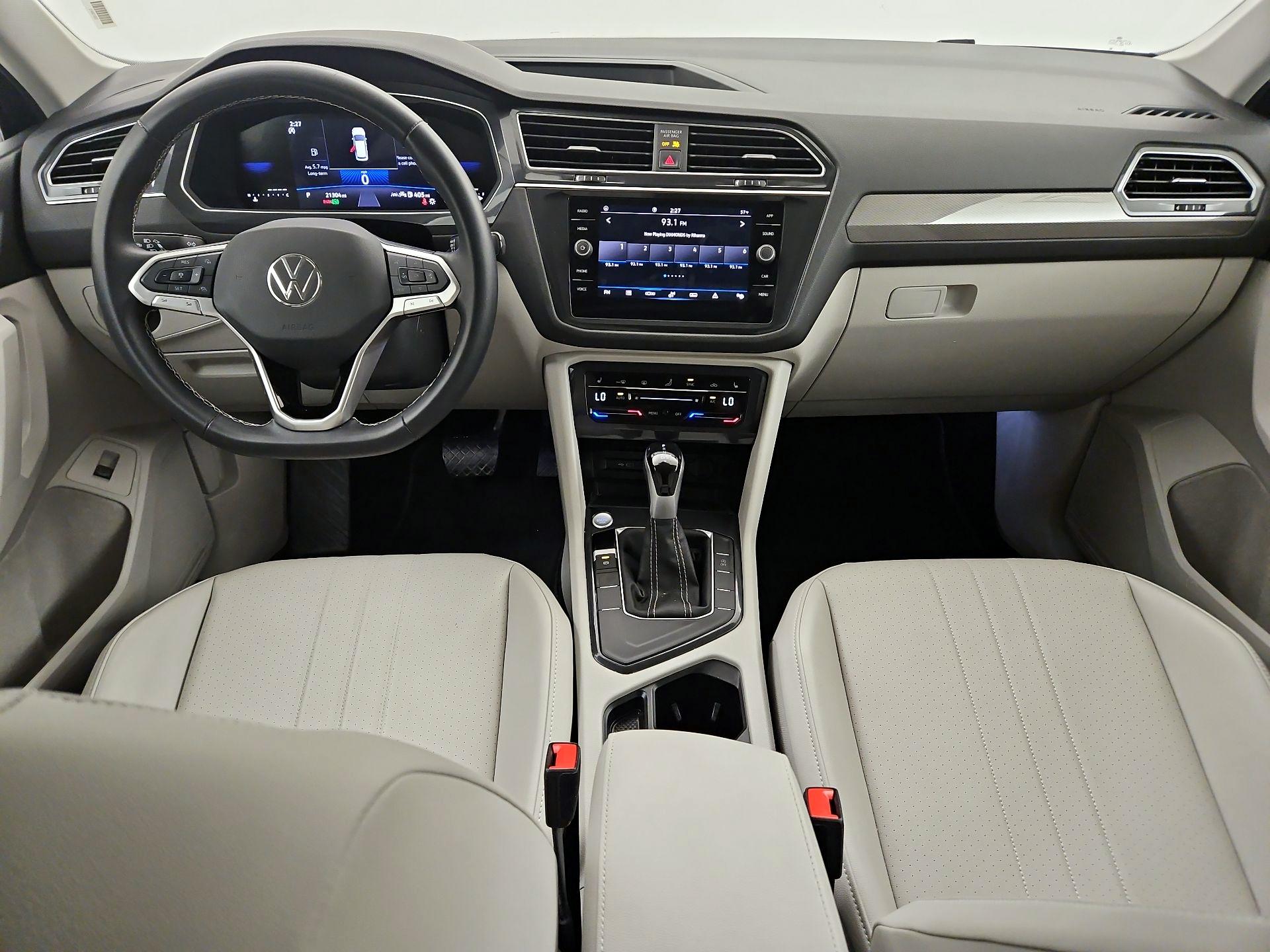 Thumbnail: 2024 Volkswagen Tiguan - 9