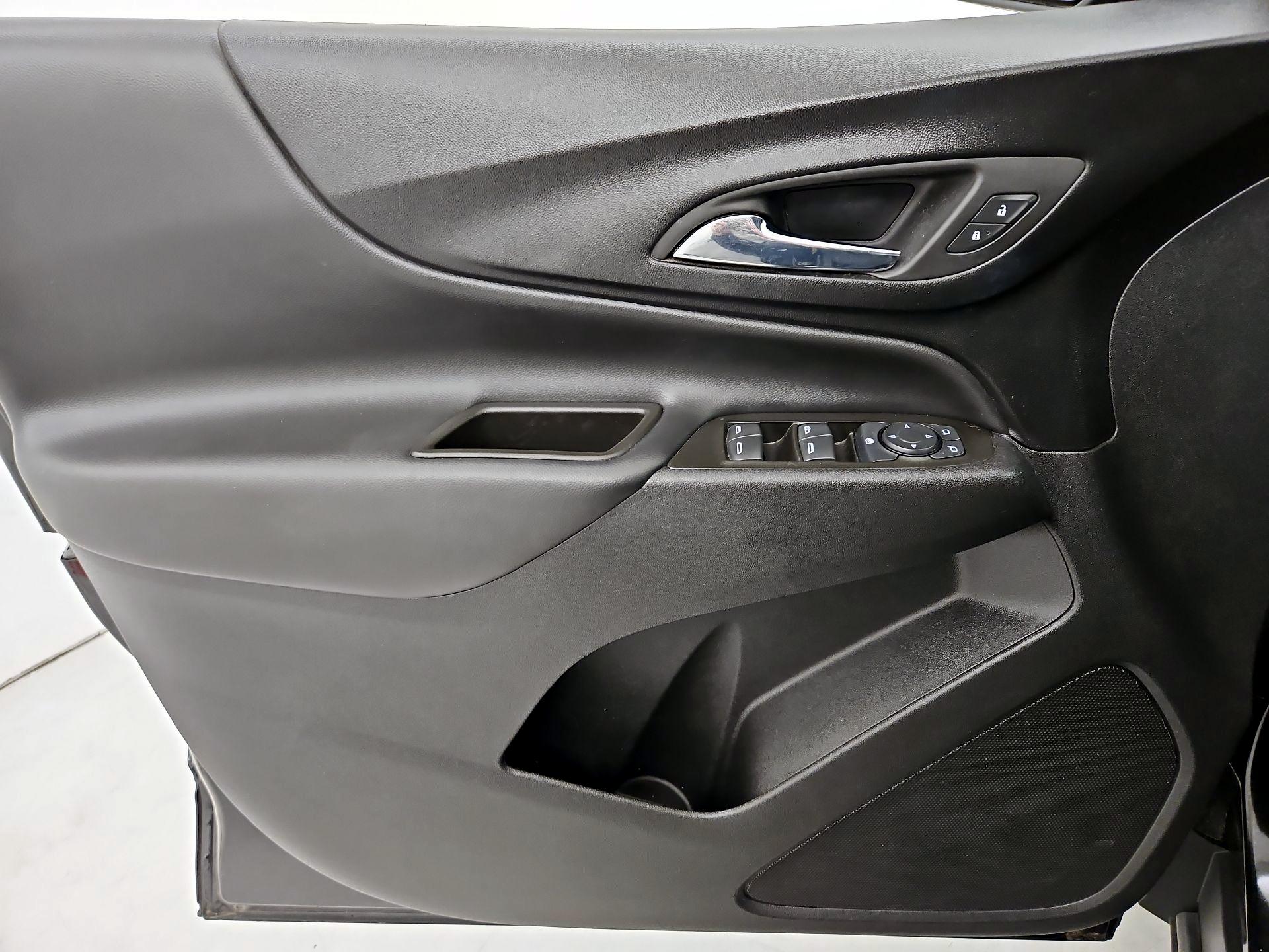 Thumbnail: 2024 Chevrolet Equinox - 12