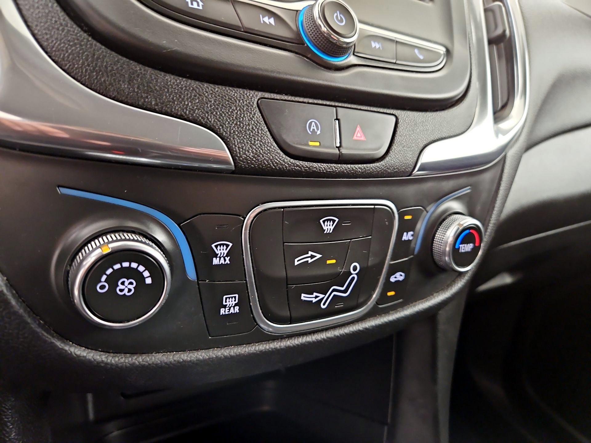 Thumbnail: 2024 Chevrolet Equinox - 16