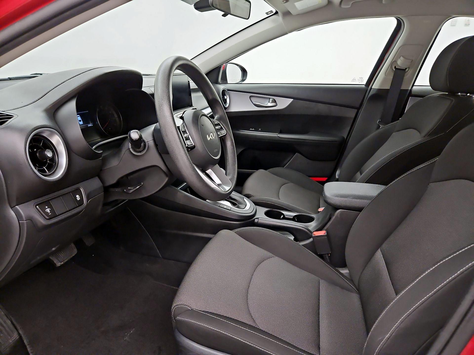 Thumbnail: 2024 Kia Forte - 11