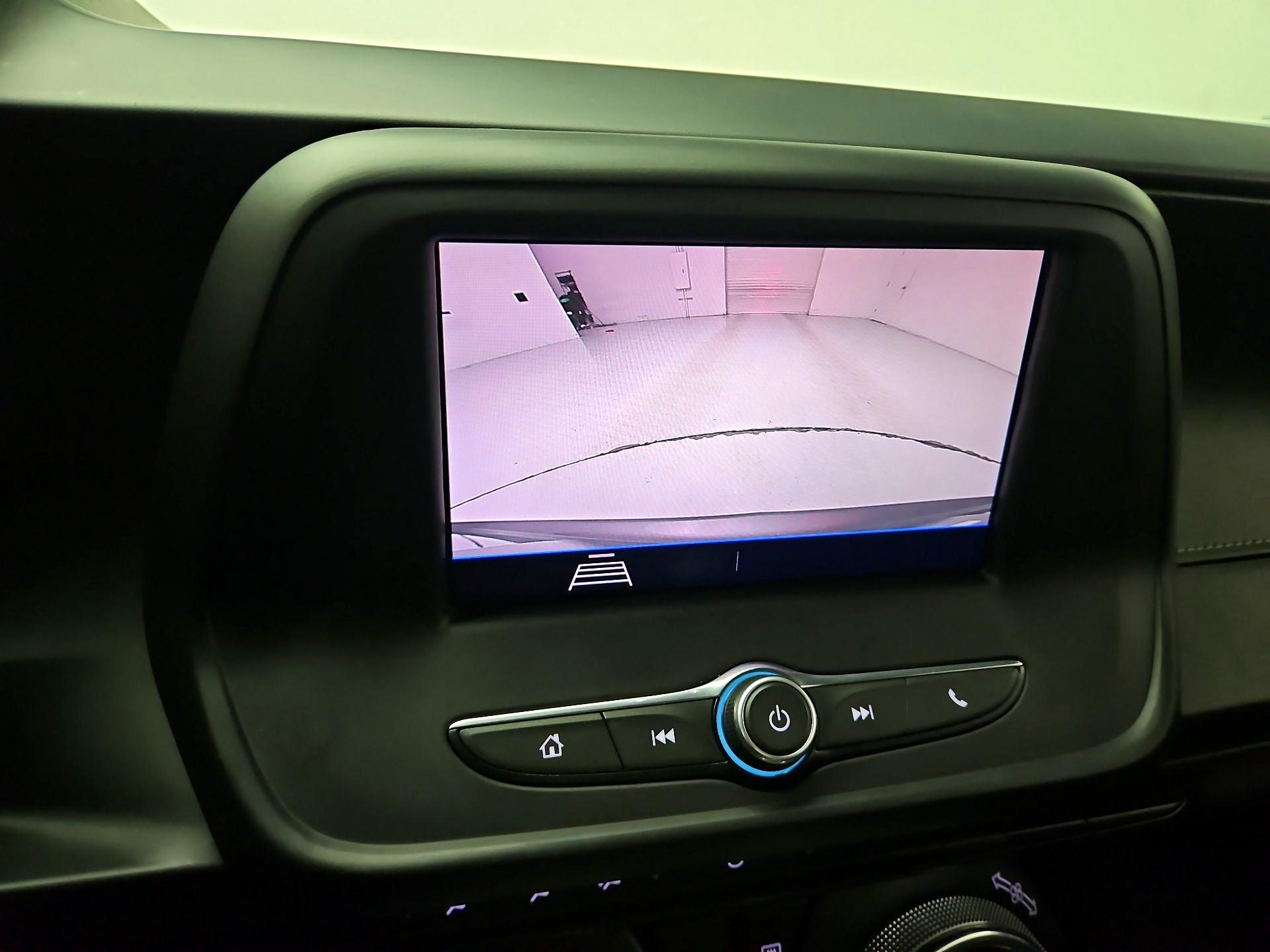 Thumbnail: 2020 Chevrolet Camaro - 13