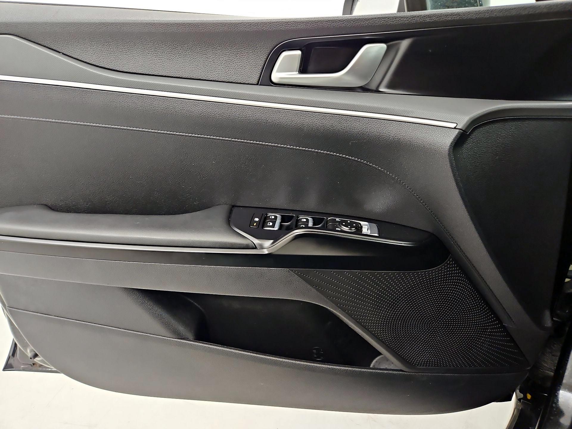 Thumbnail: 2023 Kia K5 - 12