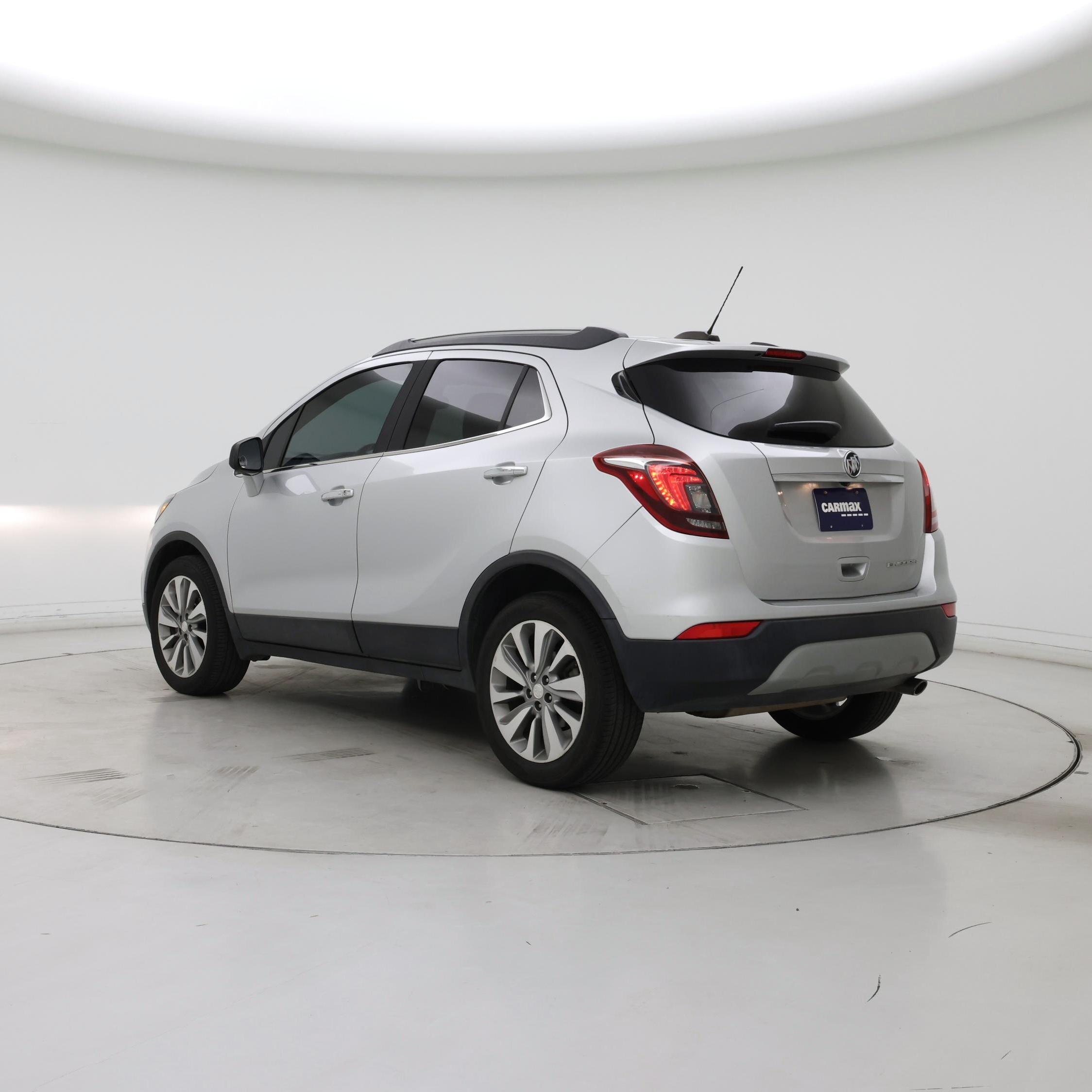 Thumbnail: 2020 Buick Encore - 2