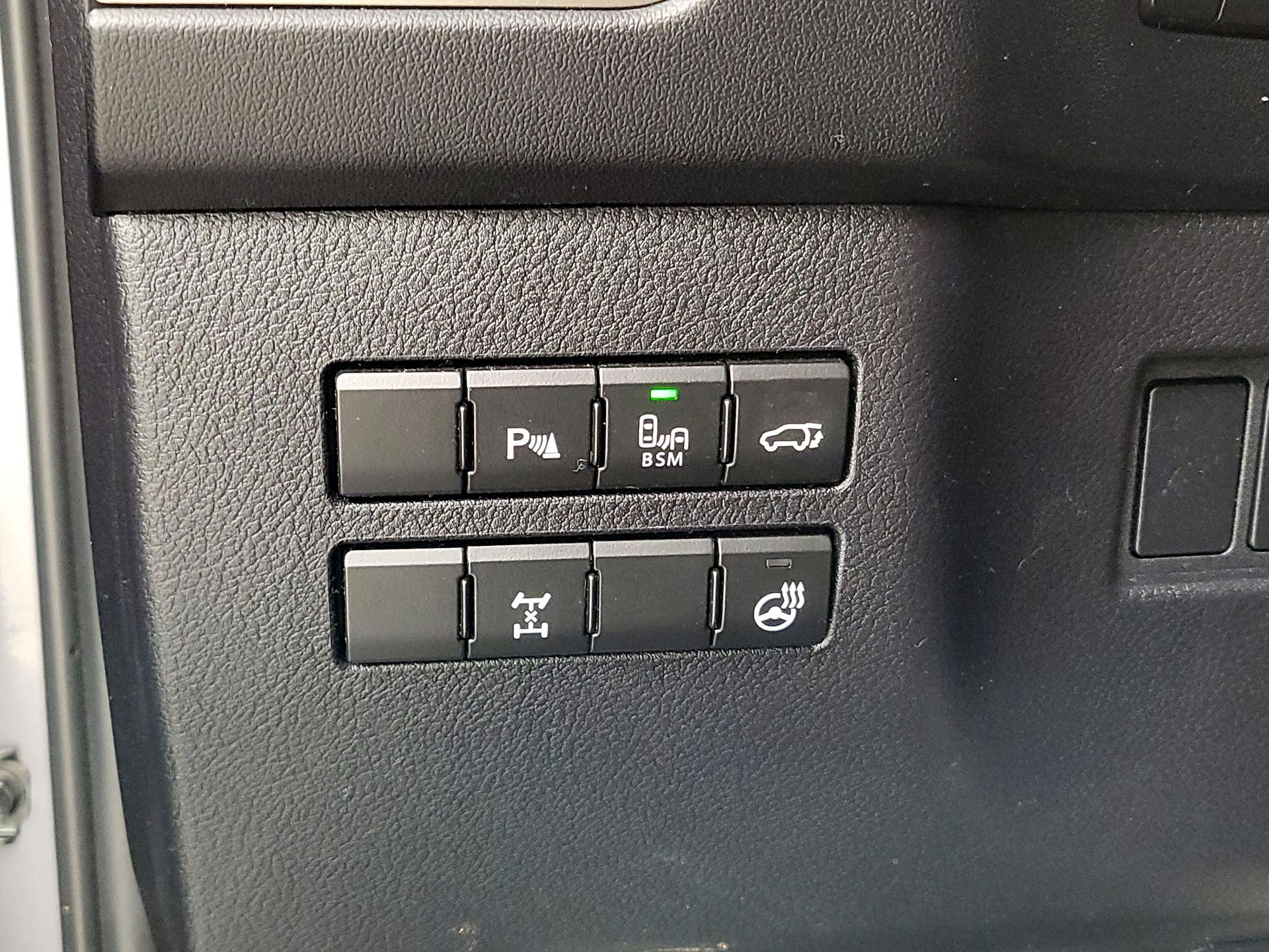 Thumbnail: 2015 Lexus NX - 13