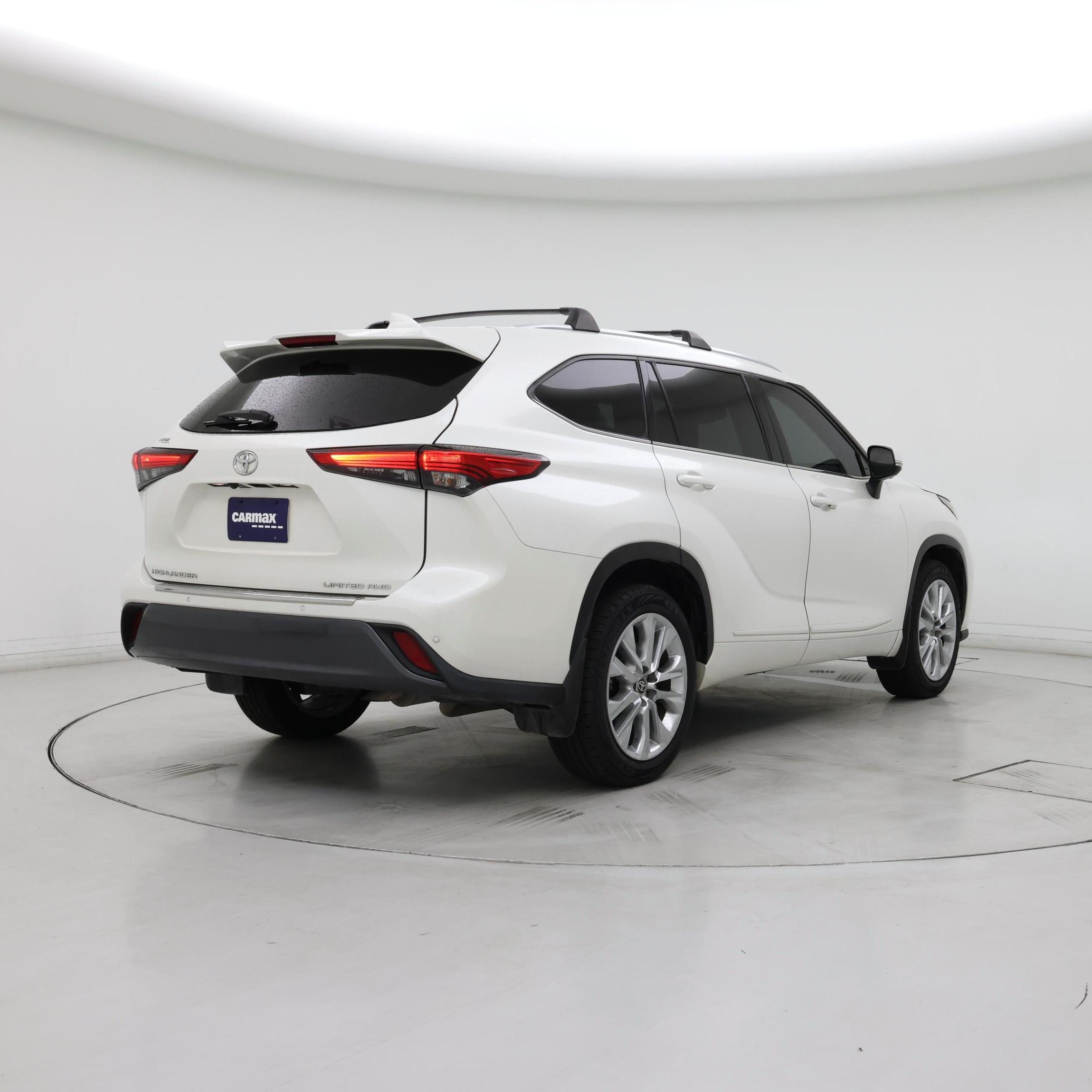 Thumbnail: 2021 Toyota Highlander - 8