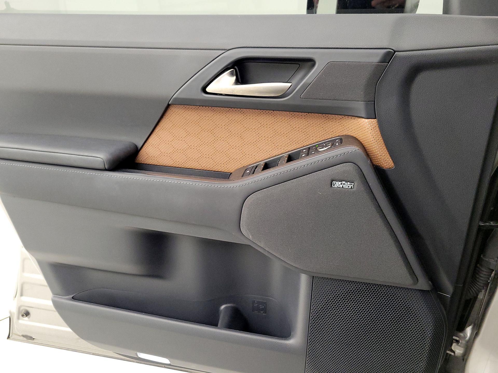 Thumbnail: 2025 Lexus GX - 12