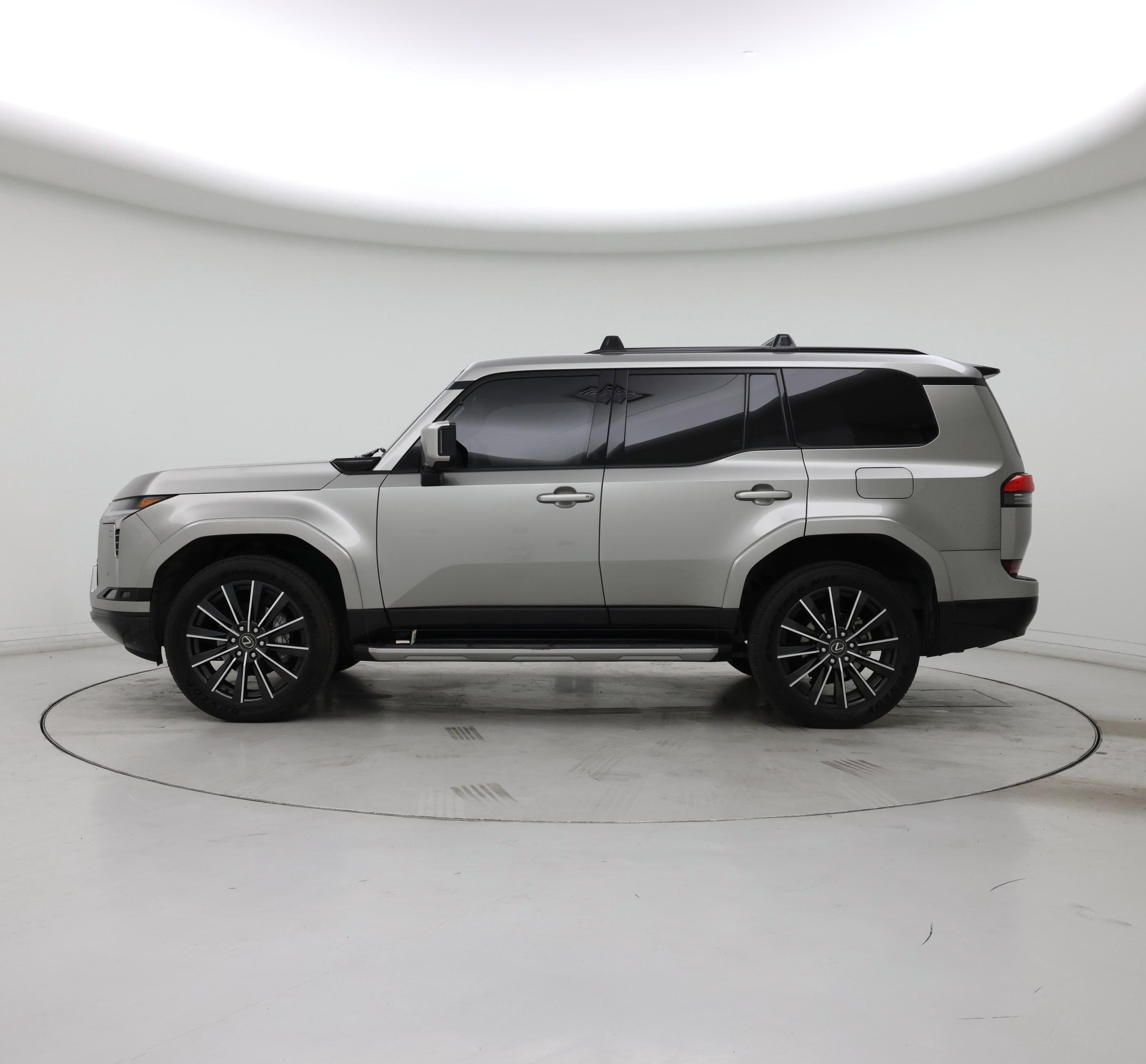 Thumbnail: 2025 Lexus GX - 3