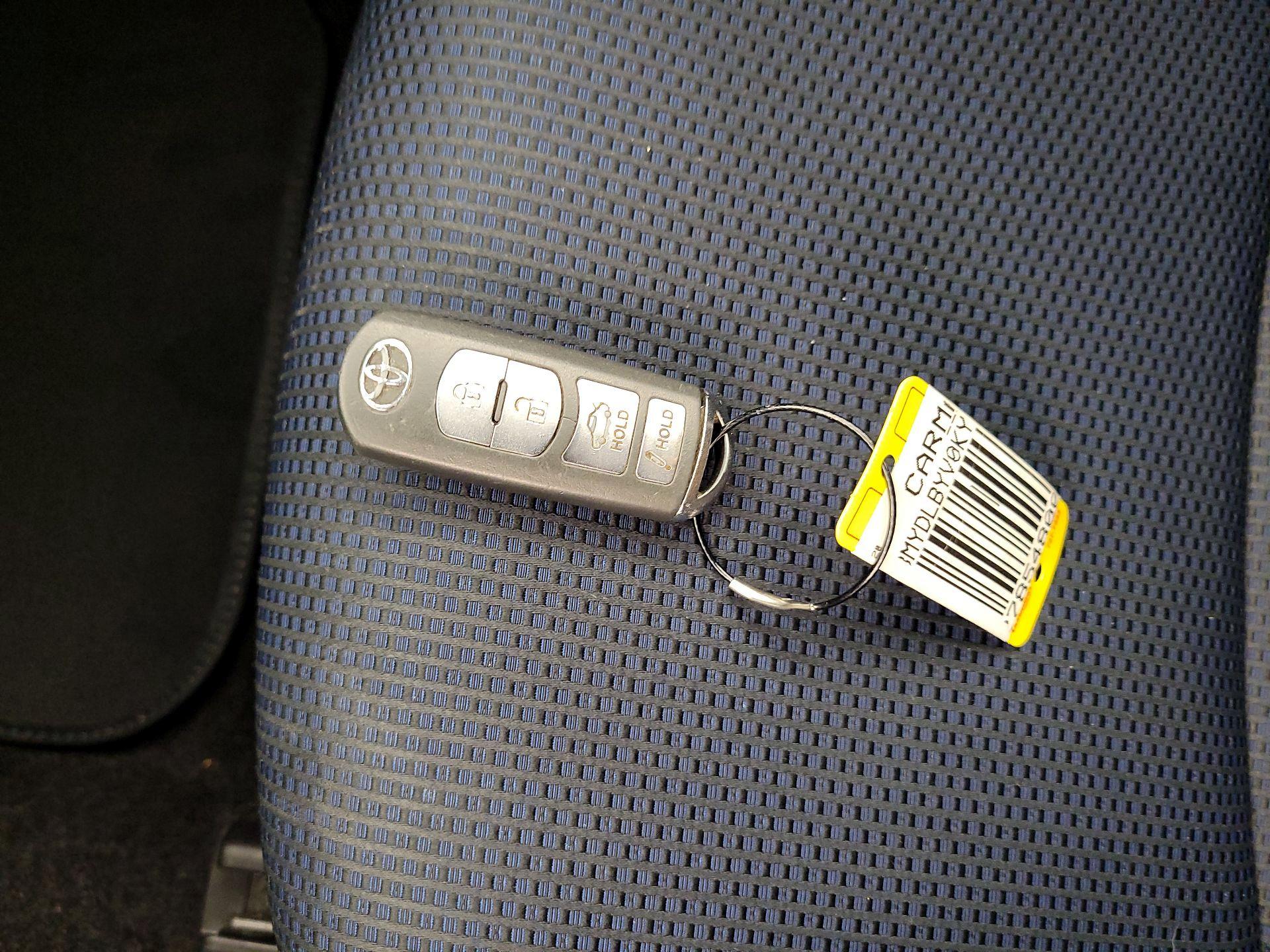 Thumbnail: 2019 Toyota Yaris - 18