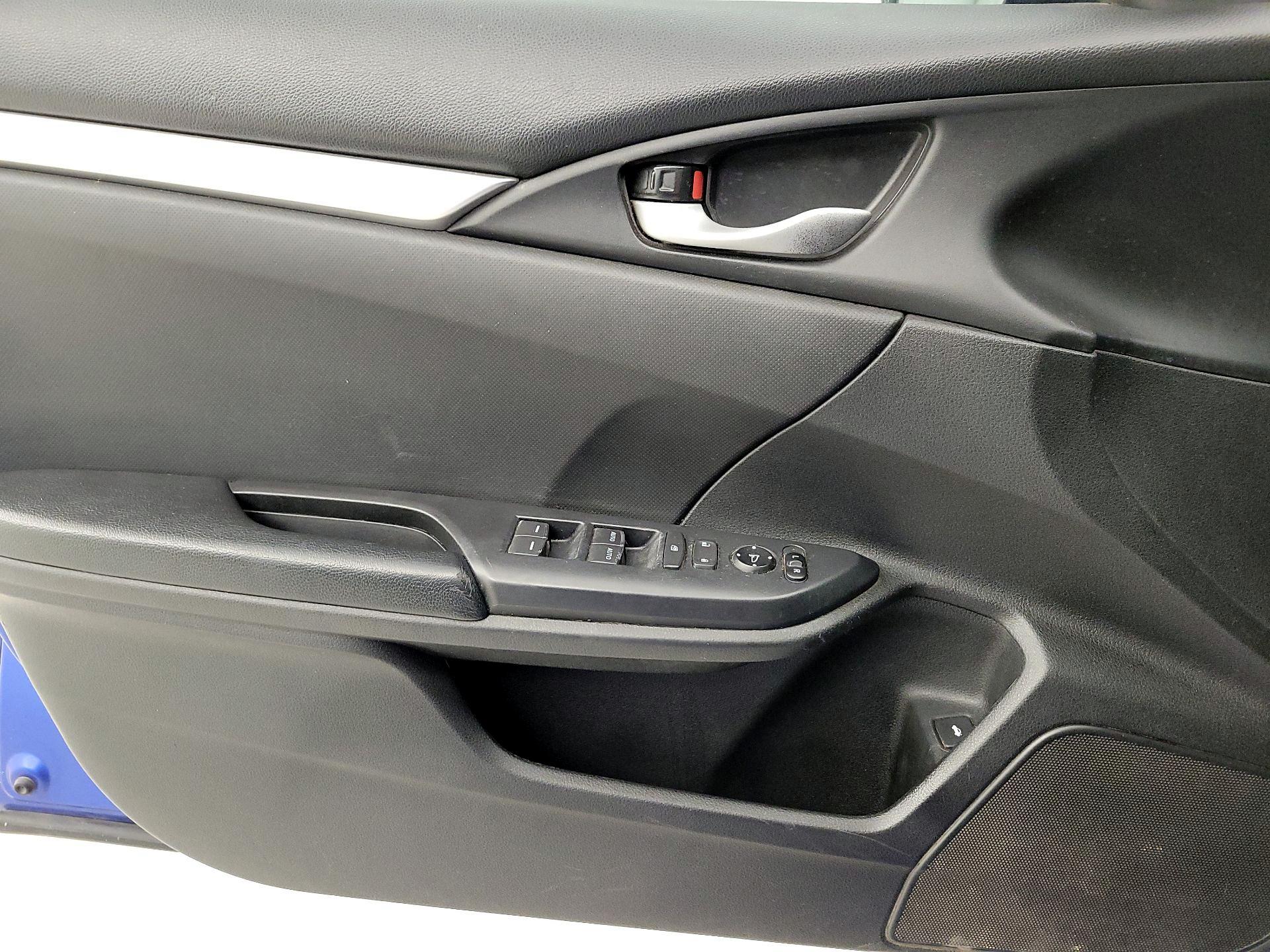 Thumbnail: 2019 Honda Civic - 12