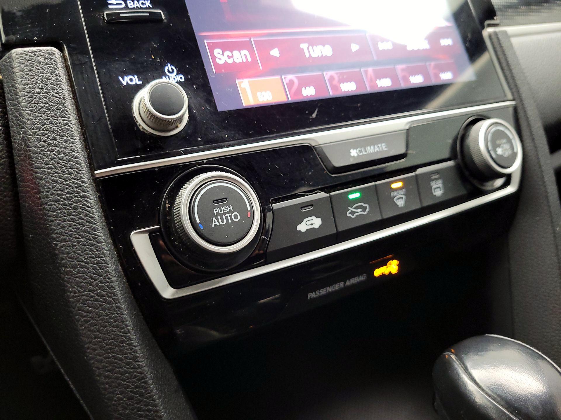 Thumbnail: 2019 Honda Civic - 16