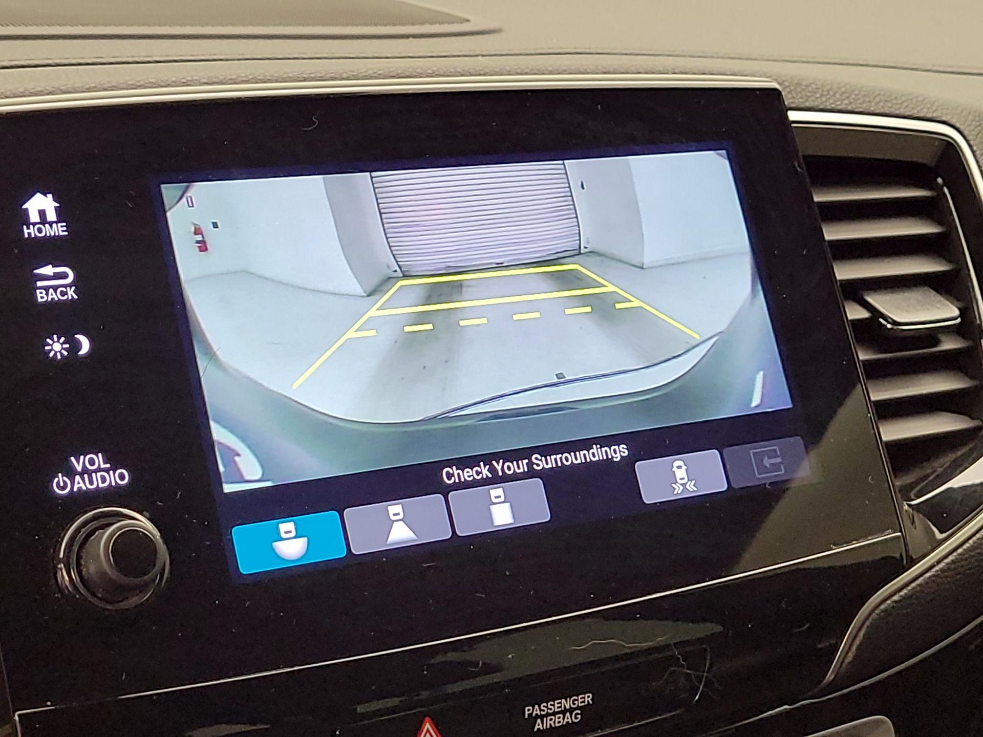 Thumbnail: 2019 Honda Passport - 14