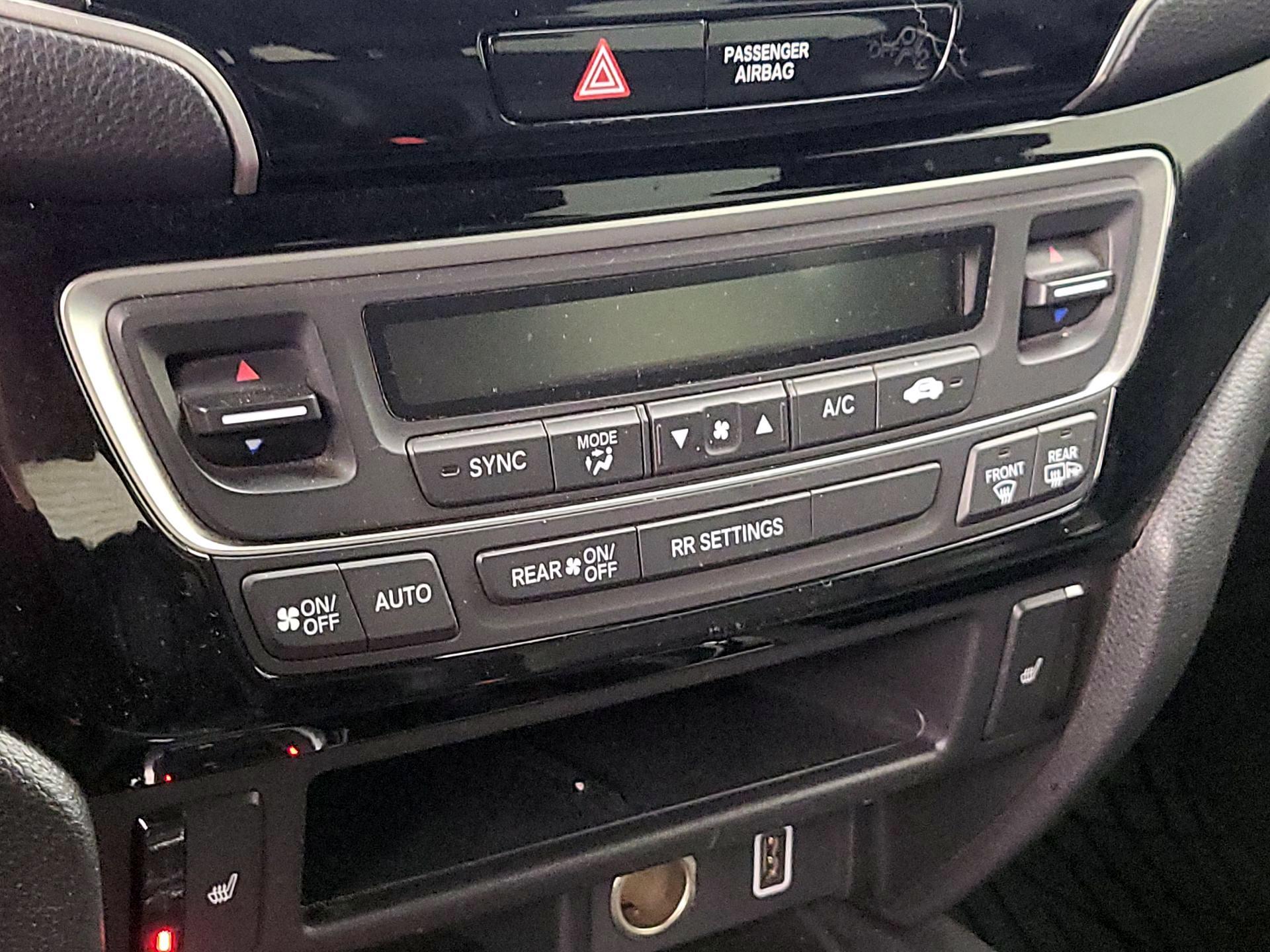 Thumbnail: 2019 Honda Passport - 16