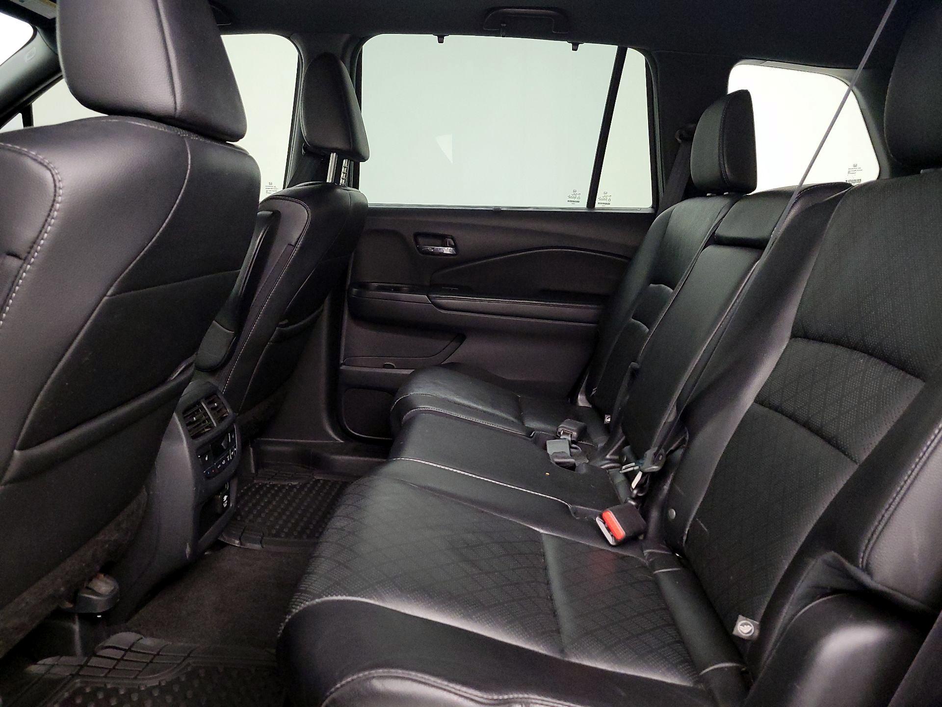 Thumbnail: 2019 Honda Passport - 20