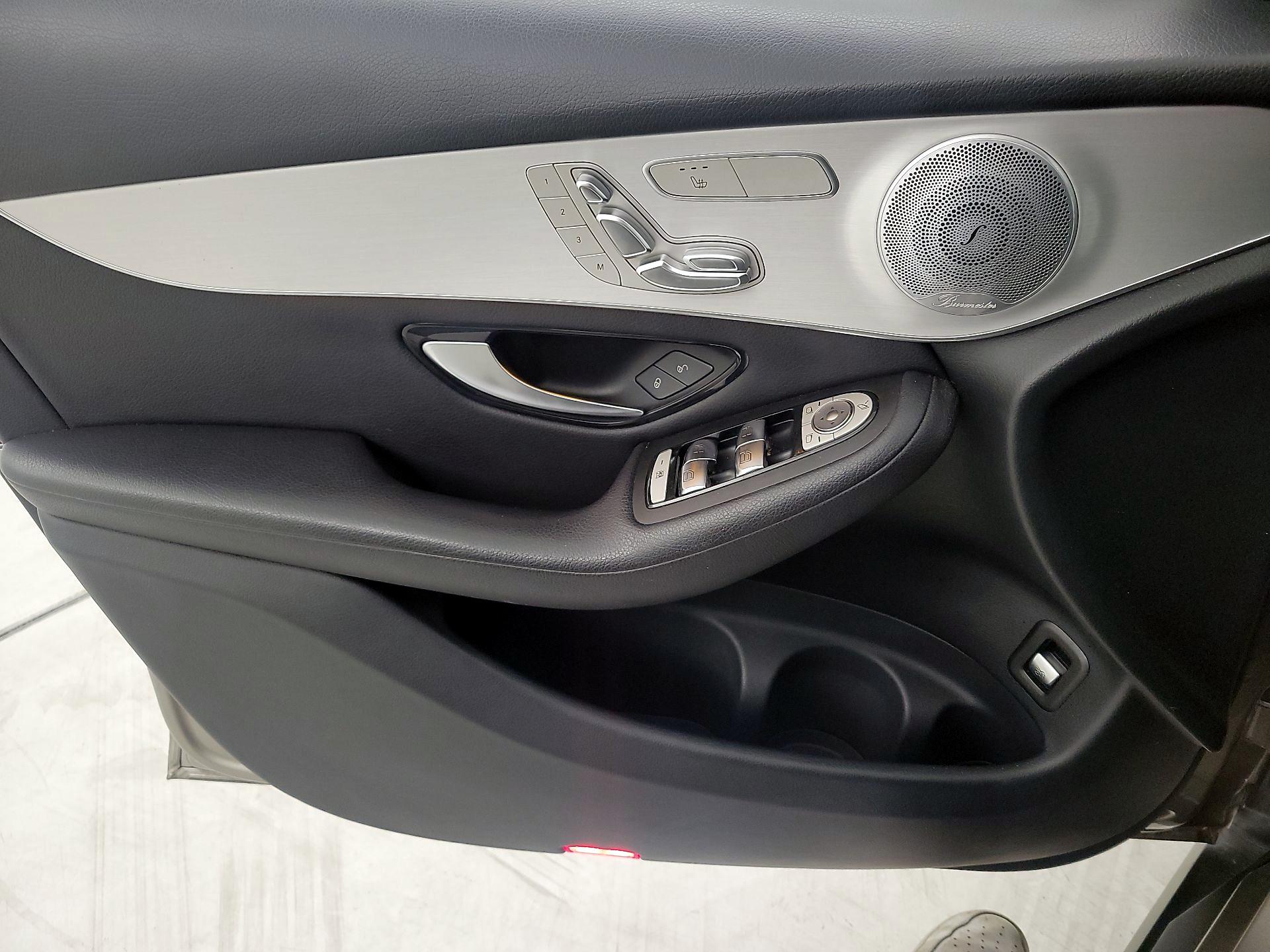 Thumbnail: 2019 Mercedes-Benz GLC - 12