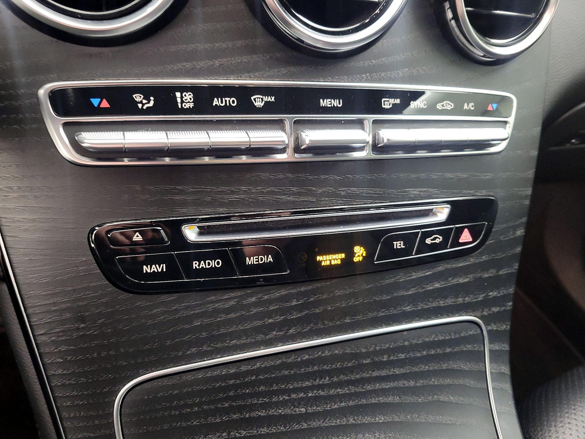 Thumbnail: 2019 Mercedes-Benz GLC - 14