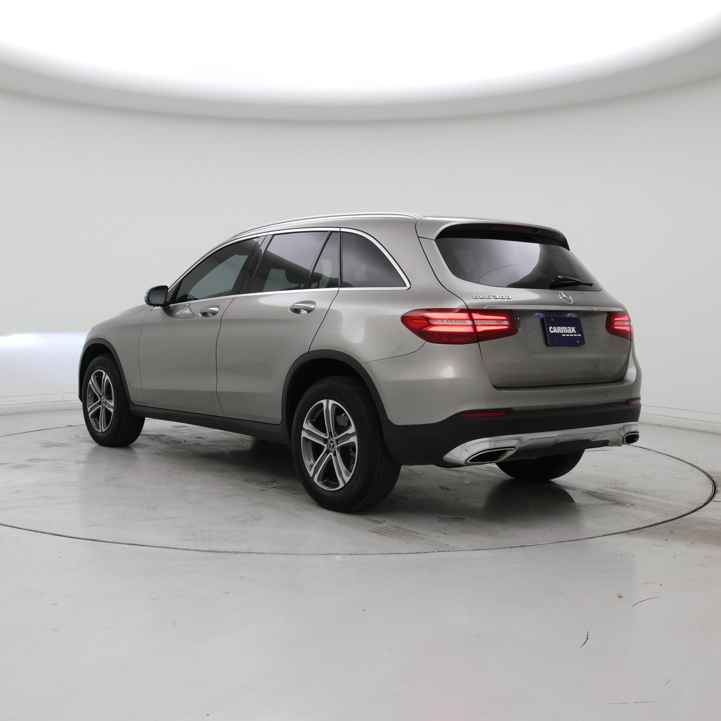 Thumbnail: 2019 Mercedes-Benz GLC - 2