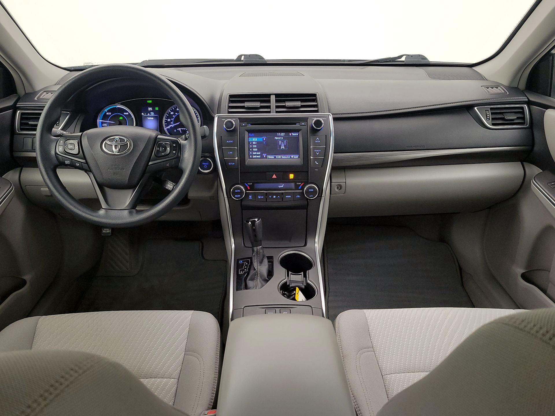 Thumbnail: 2015 Toyota Camry - 9