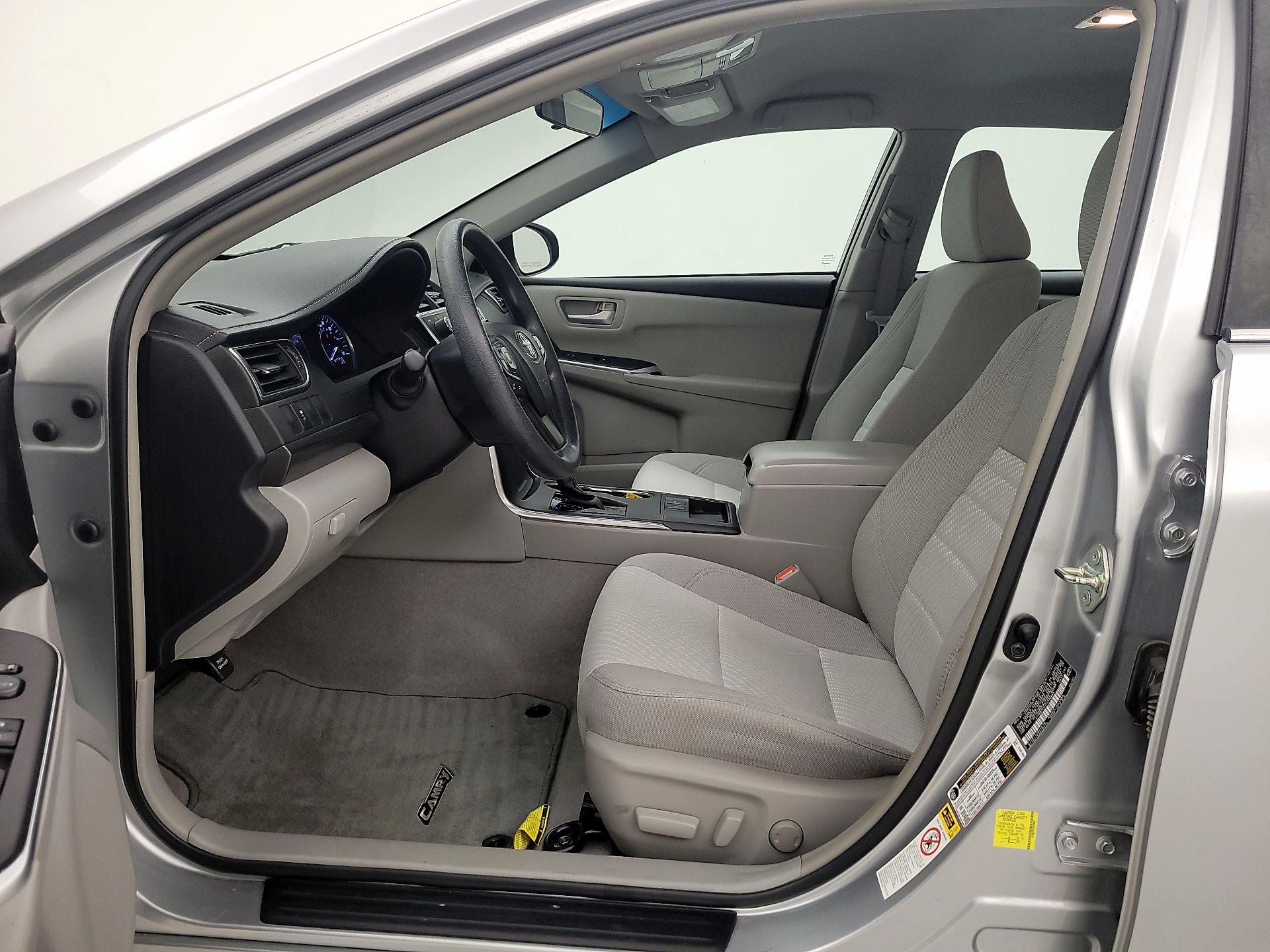 Thumbnail: 2015 Toyota Camry - 11