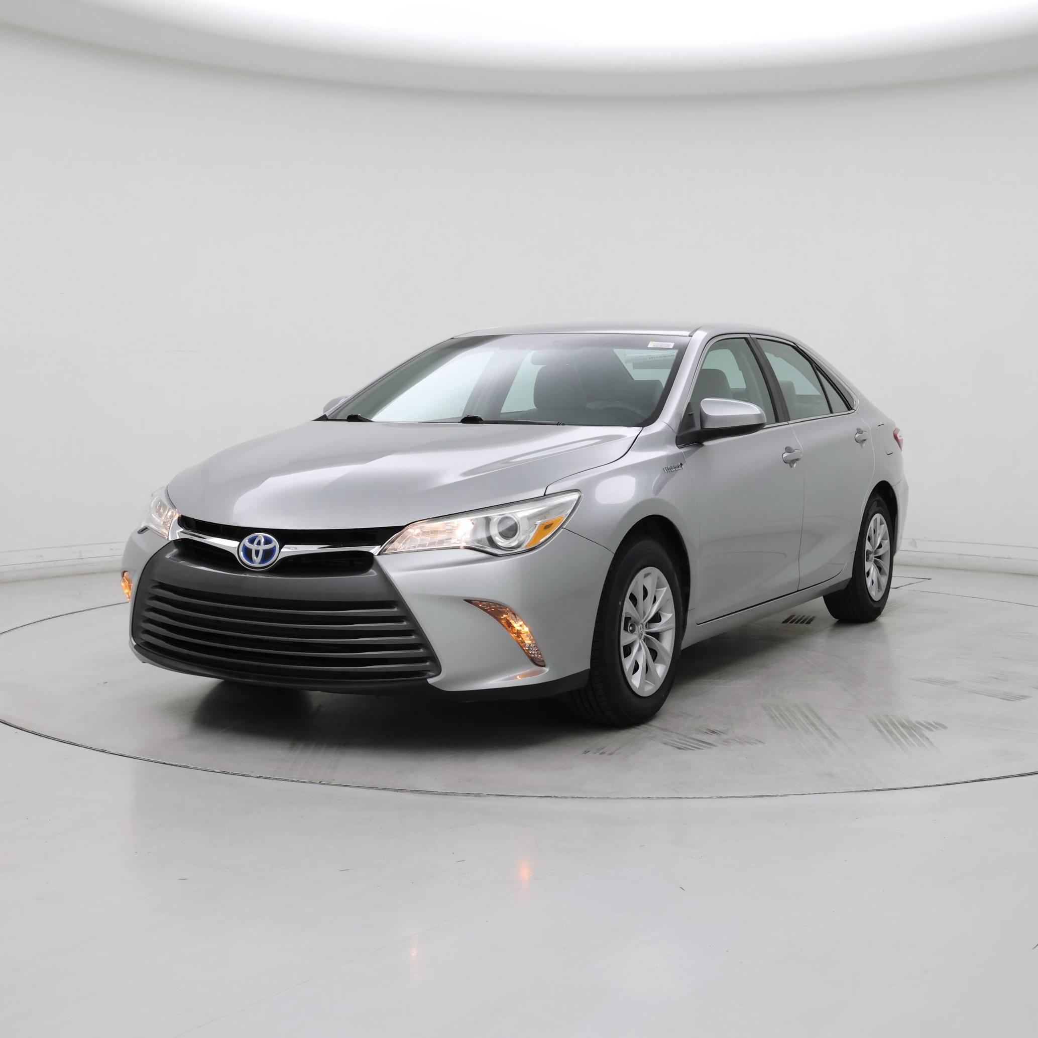 Thumbnail: 2015 Toyota Camry - 4