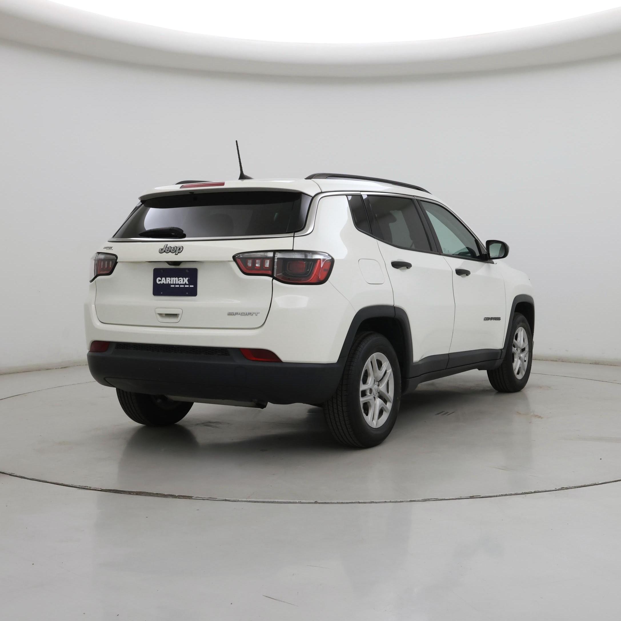 Thumbnail: 2021 Jeep Compass - 8