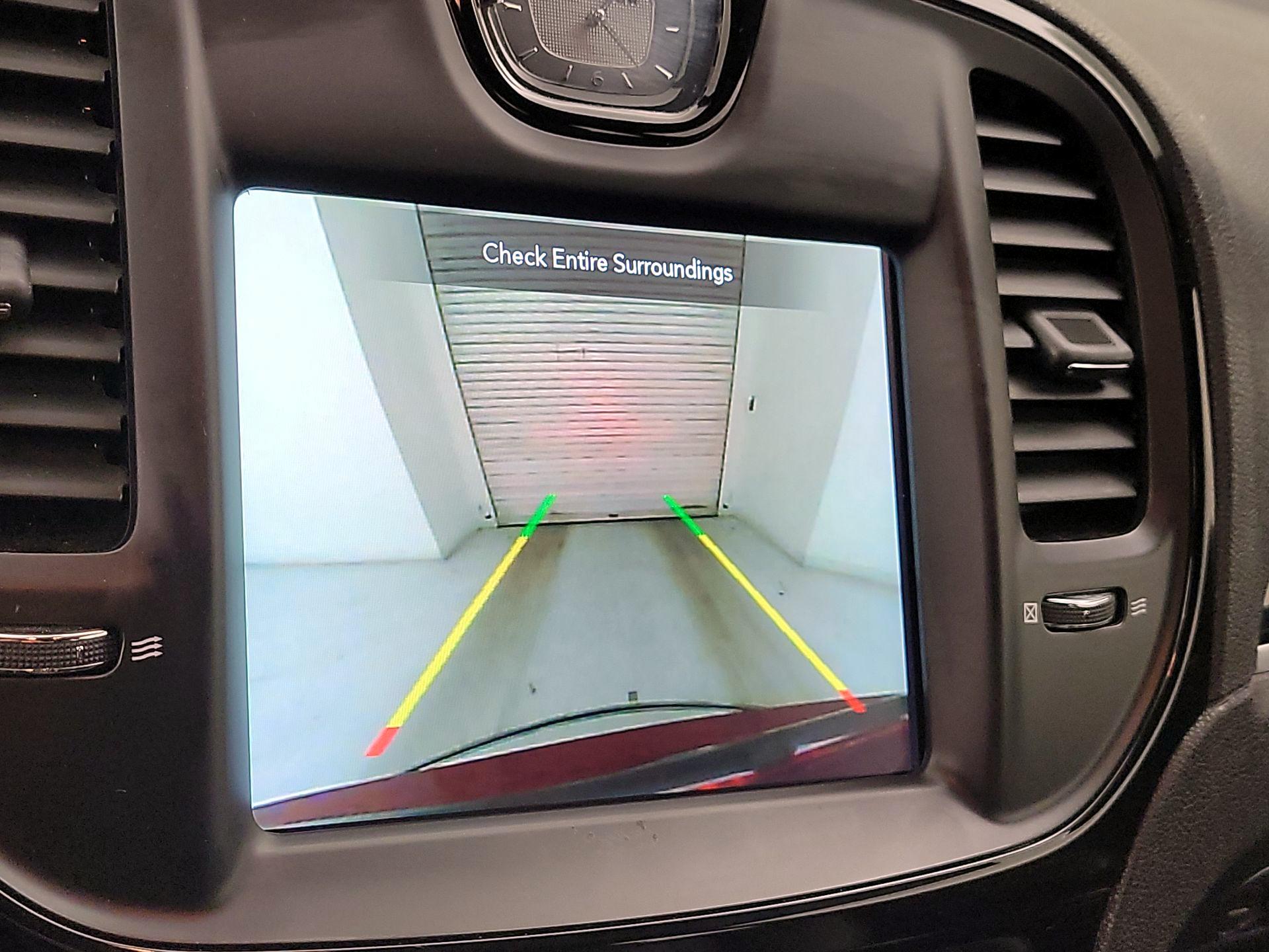 Thumbnail: 2023 Chrysler 300 - 14