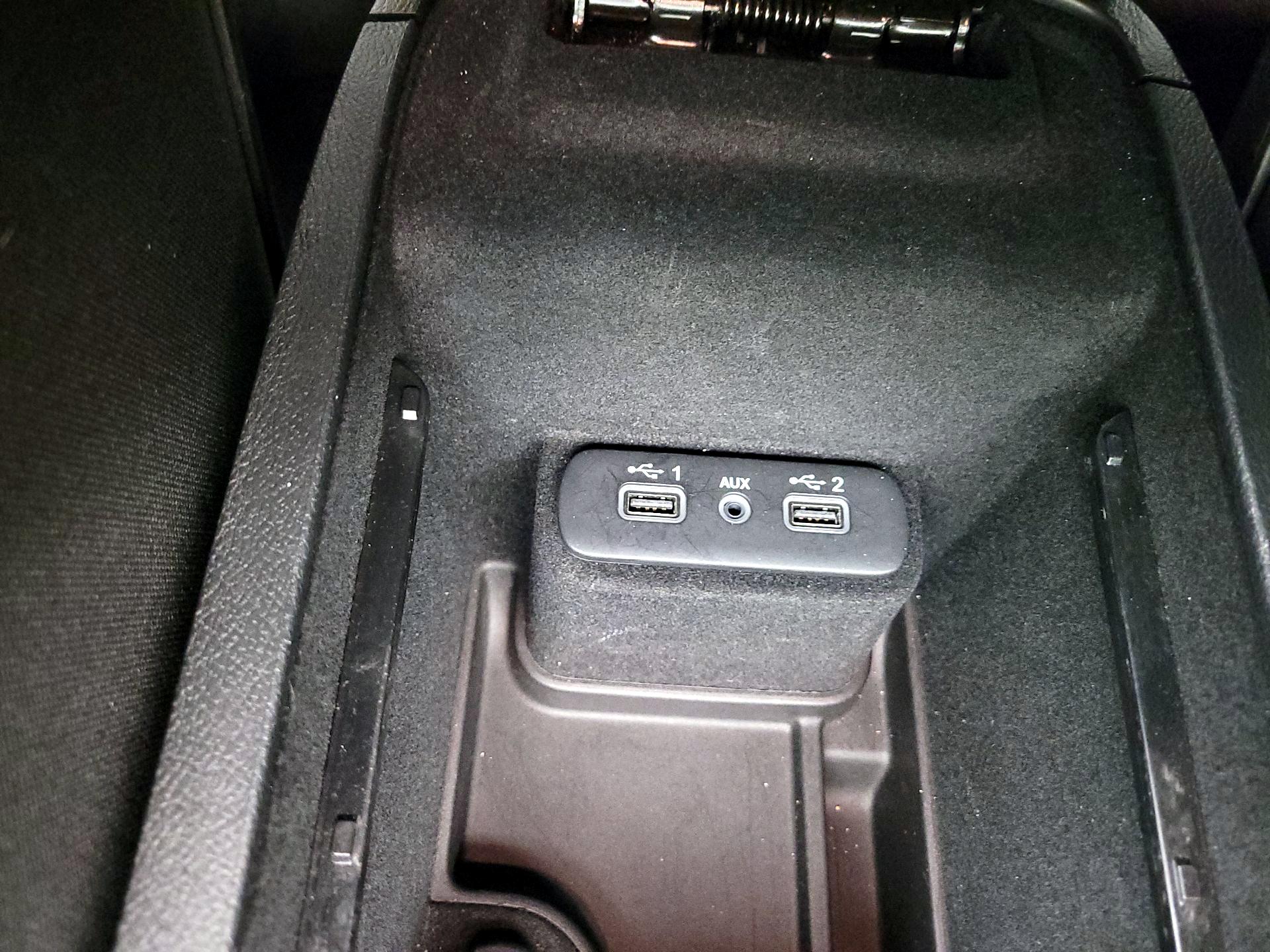 Thumbnail: 2021 Dodge Charger - 18