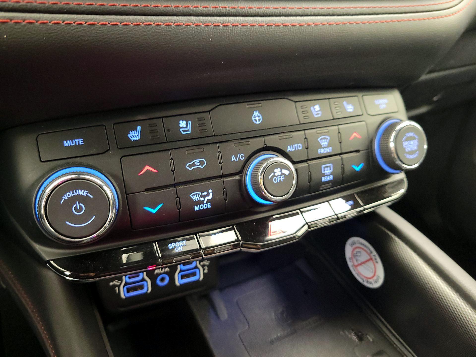 Thumbnail: 2024 Dodge Durango - 17