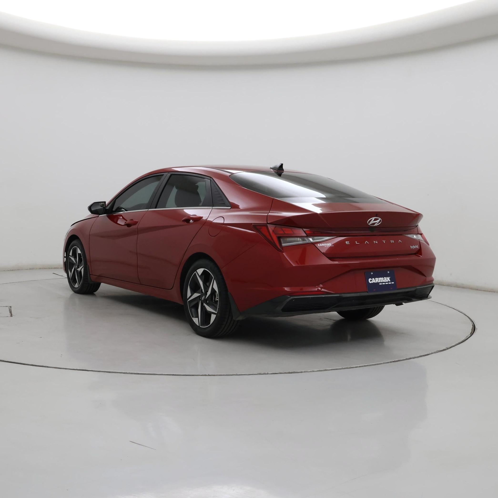 Thumbnail: 2023 Hyundai Elantra - 2