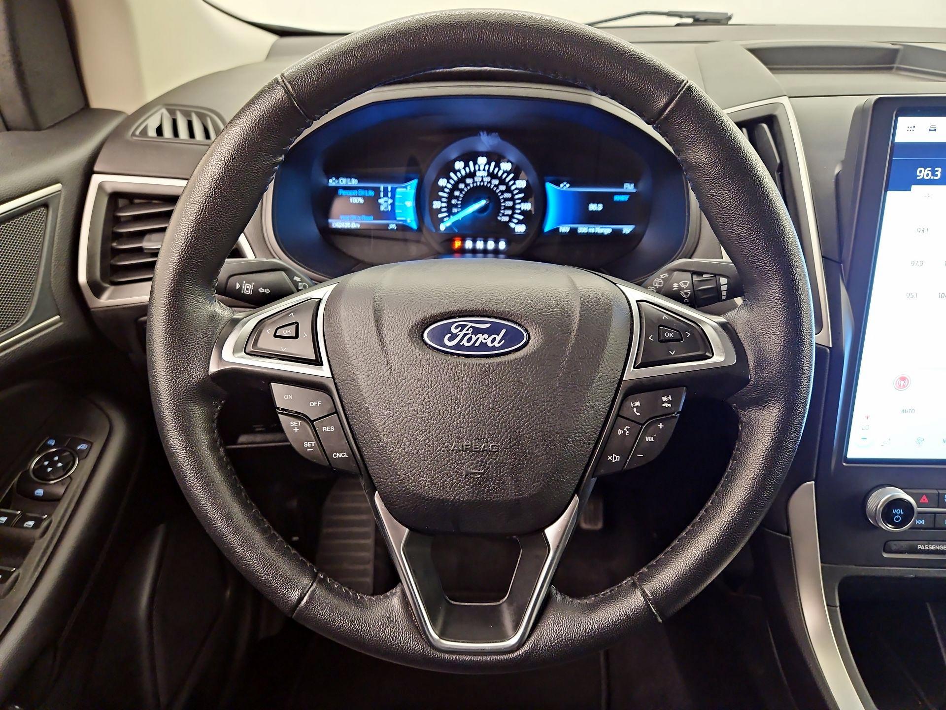 Thumbnail: 2024 Ford Edge - 10
