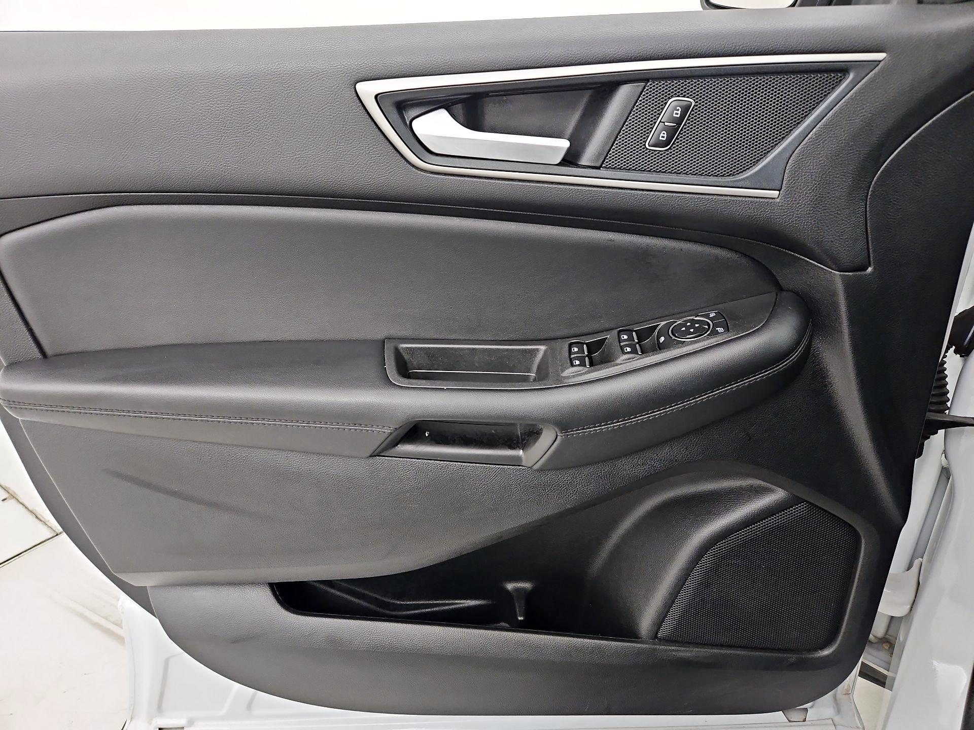 Thumbnail: 2024 Ford Edge - 12