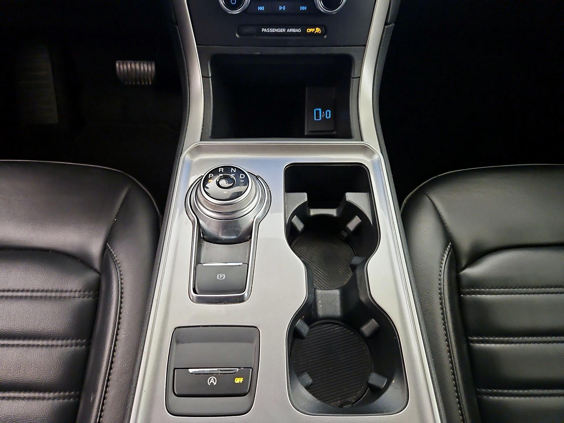 Thumbnail: 2024 Ford Edge - 17