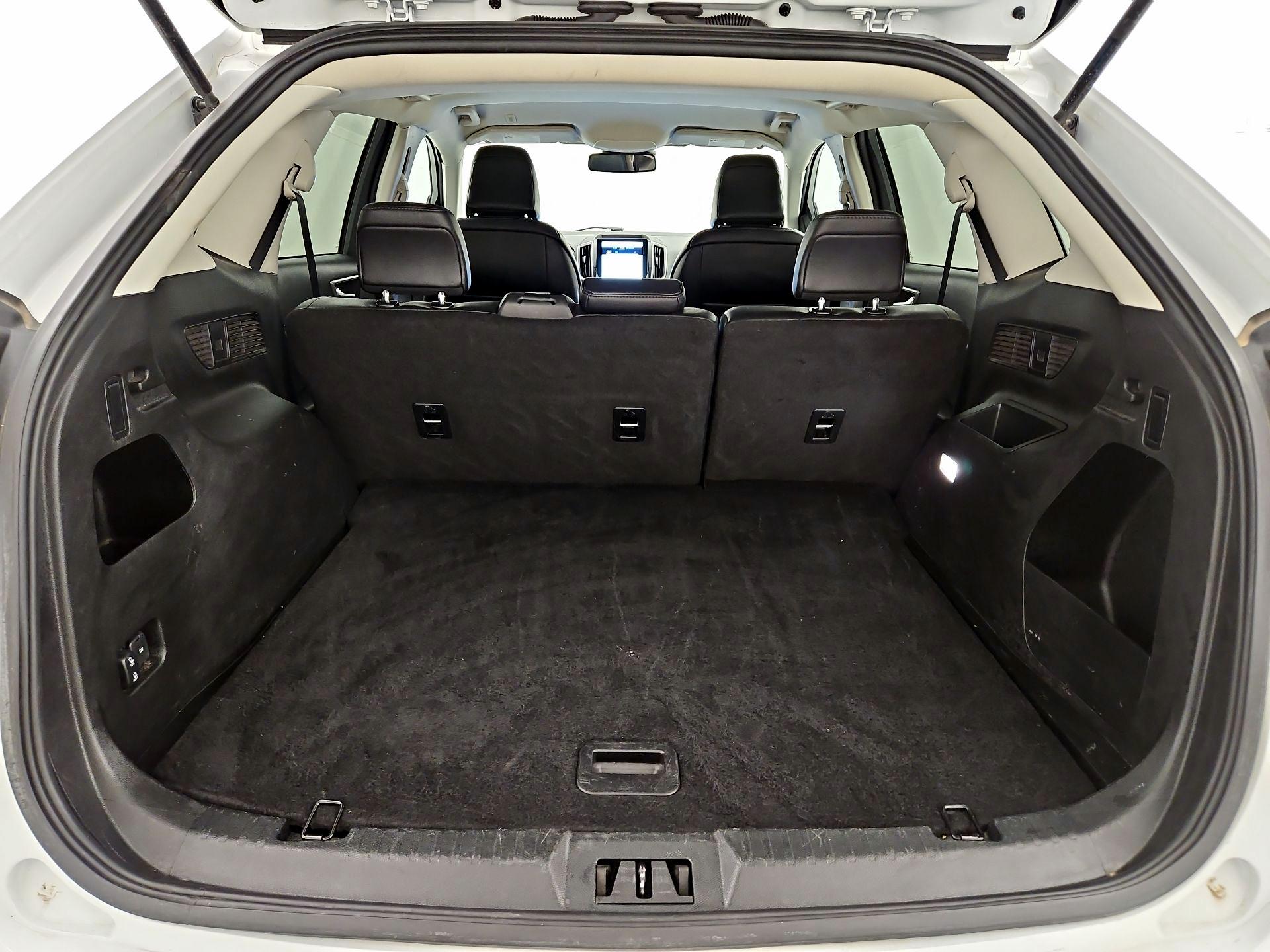 Thumbnail: 2024 Ford Edge - 20