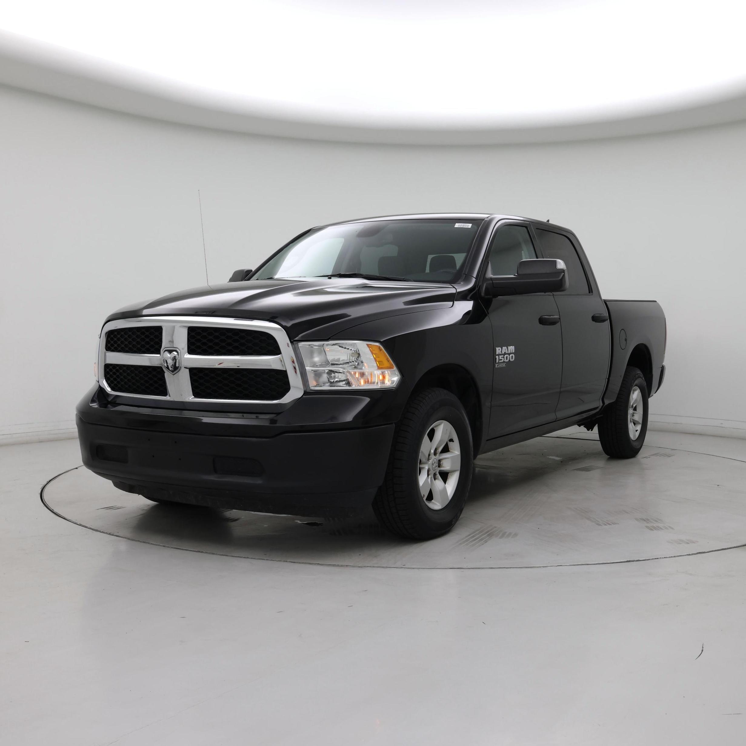 Thumbnail: 2023 RAM 1500 Classic - 4