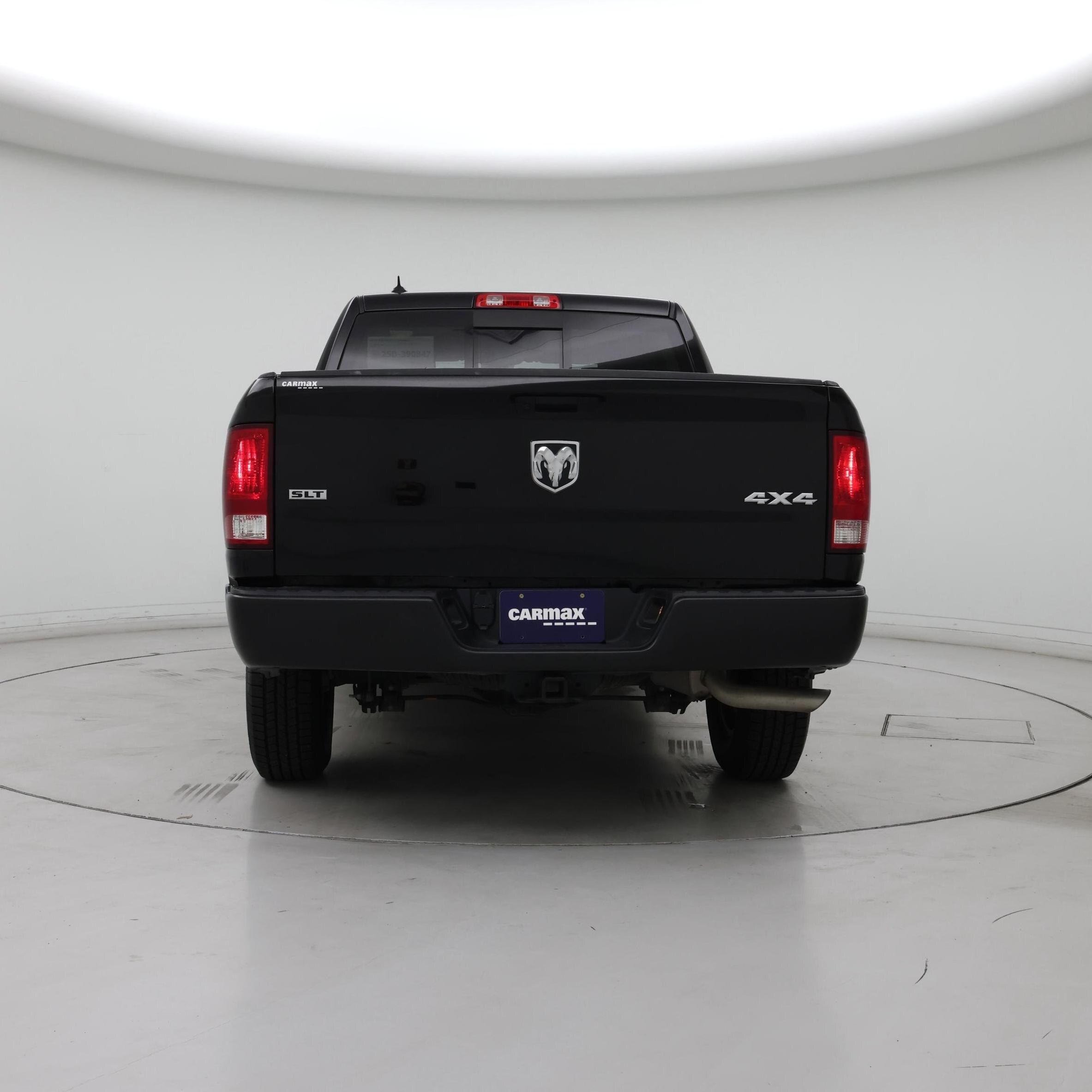 Thumbnail: 2023 RAM 1500 Classic - 6