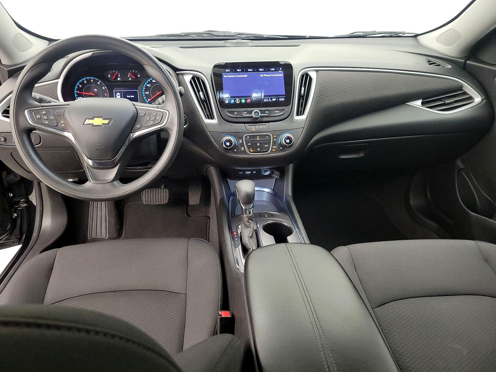 Thumbnail: 2024 Chevrolet Malibu - 9