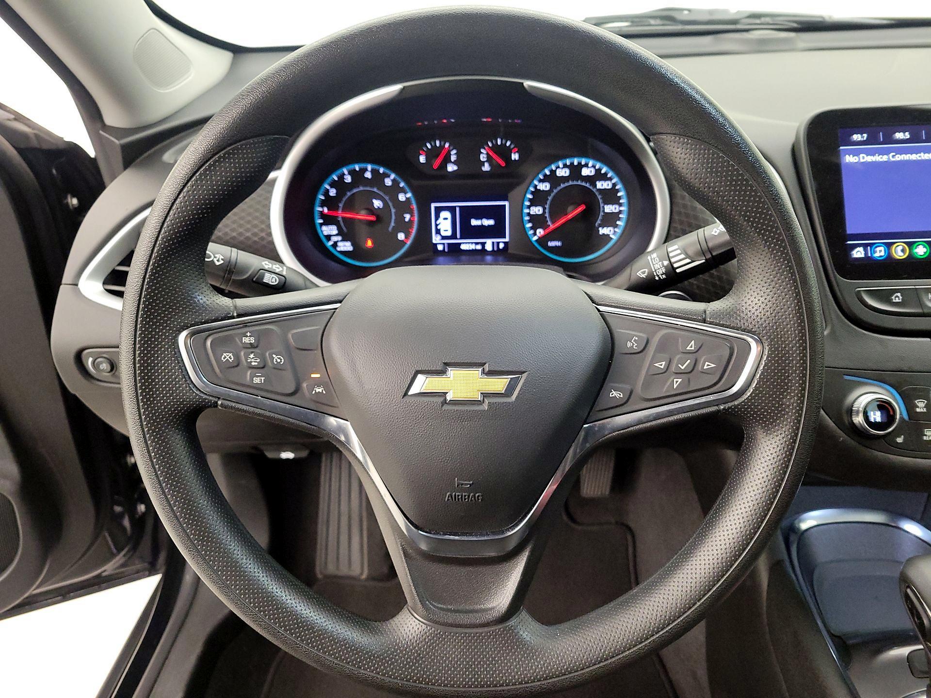 Thumbnail: 2024 Chevrolet Malibu - 10